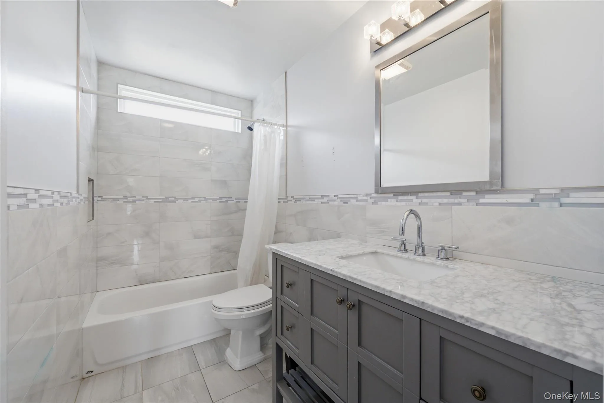 105 Wadsworth Avenue, Hempstead, NY, 5 Bedrooms Bedrooms, 6 Rooms Rooms,3 BathroomsBathrooms,Residential,For Rent,Wadsworth,0,1033668 105 Wadsworth Avenue, Hempstead, NY, 5 Bedrooms Bedrooms, 6 Rooms Rooms,3 BathroomsBathrooms,Residential,For Rent,Wadsworth,0,1033668