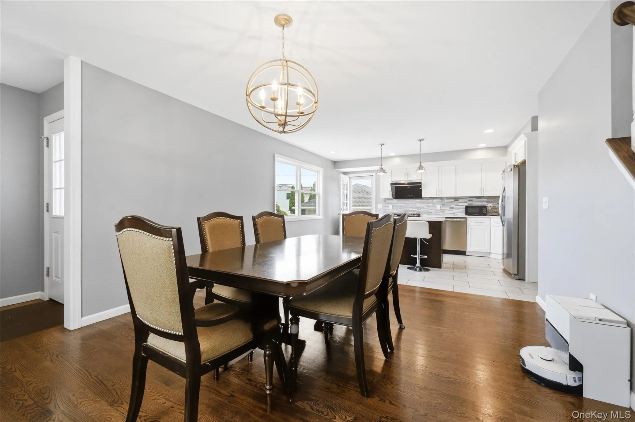 105 Wadsworth Avenue, Hempstead, NY, 5 Bedrooms Bedrooms, 6 Rooms Rooms,3 BathroomsBathrooms,Residential,For Rent,Wadsworth,0,1033668 105 Wadsworth Avenue, Hempstead, NY, 5 Bedrooms Bedrooms, 6 Rooms Rooms,3 BathroomsBathrooms,Residential,For Rent,Wadsworth,0,1033668