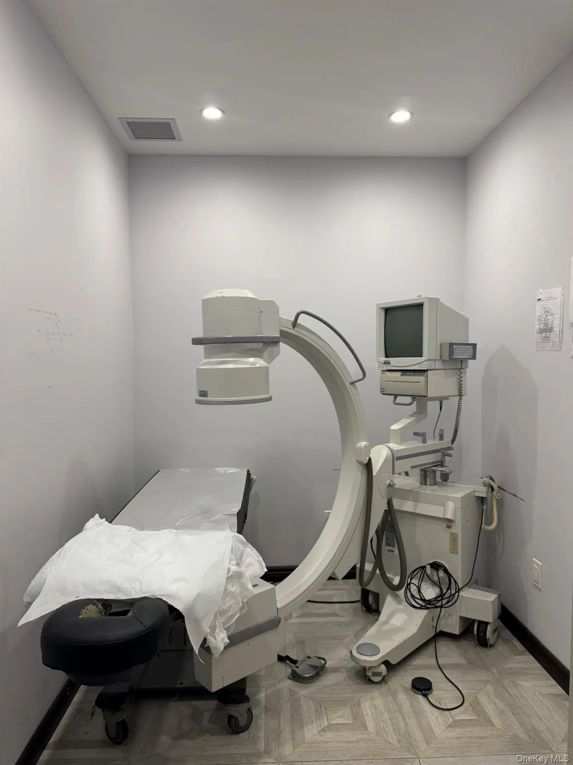 7305 Metropolitan Avenue Metropolitan, New York, NY, ,Commercial Lease,For Rent,Metropolitan,0,1033669 7305 Metropolitan Avenue Metropolitan, New York, NY, ,Commercial Lease,For Rent,Metropolitan,0,1033669