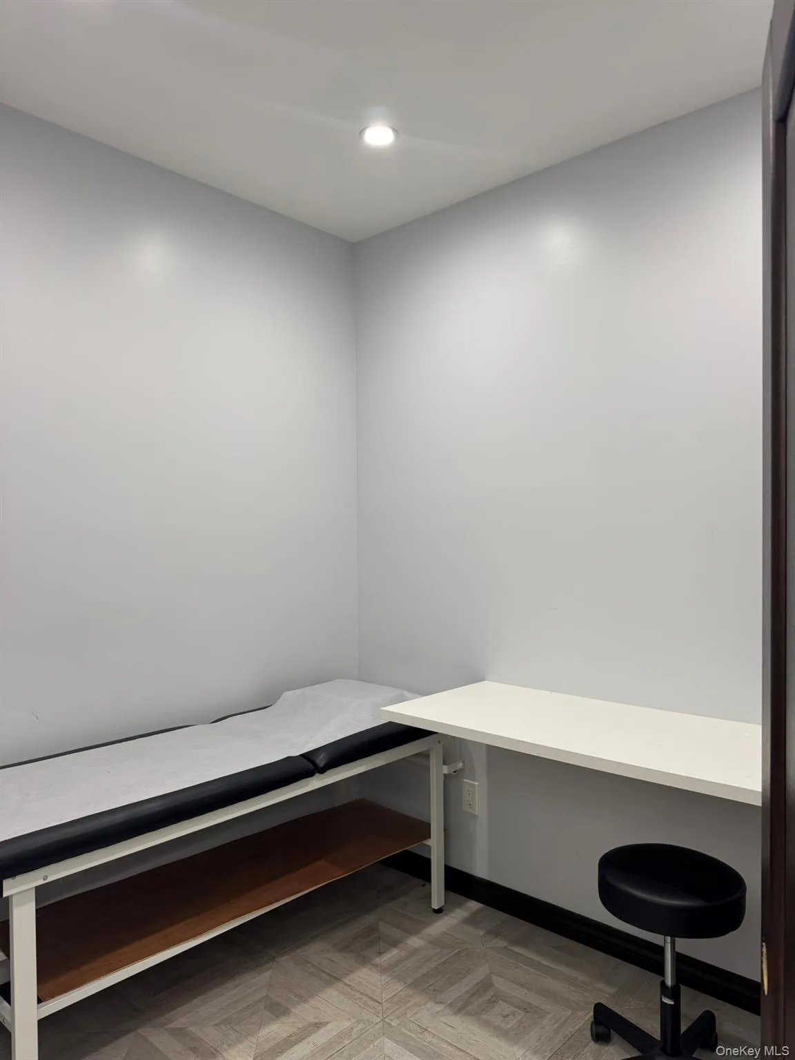 7305 Metropolitan Avenue Metropolitan, New York, NY, ,Commercial Lease,For Rent,Metropolitan,0,1033669 7305 Metropolitan Avenue Metropolitan, New York, NY, ,Commercial Lease,For Rent,Metropolitan,0,1033669