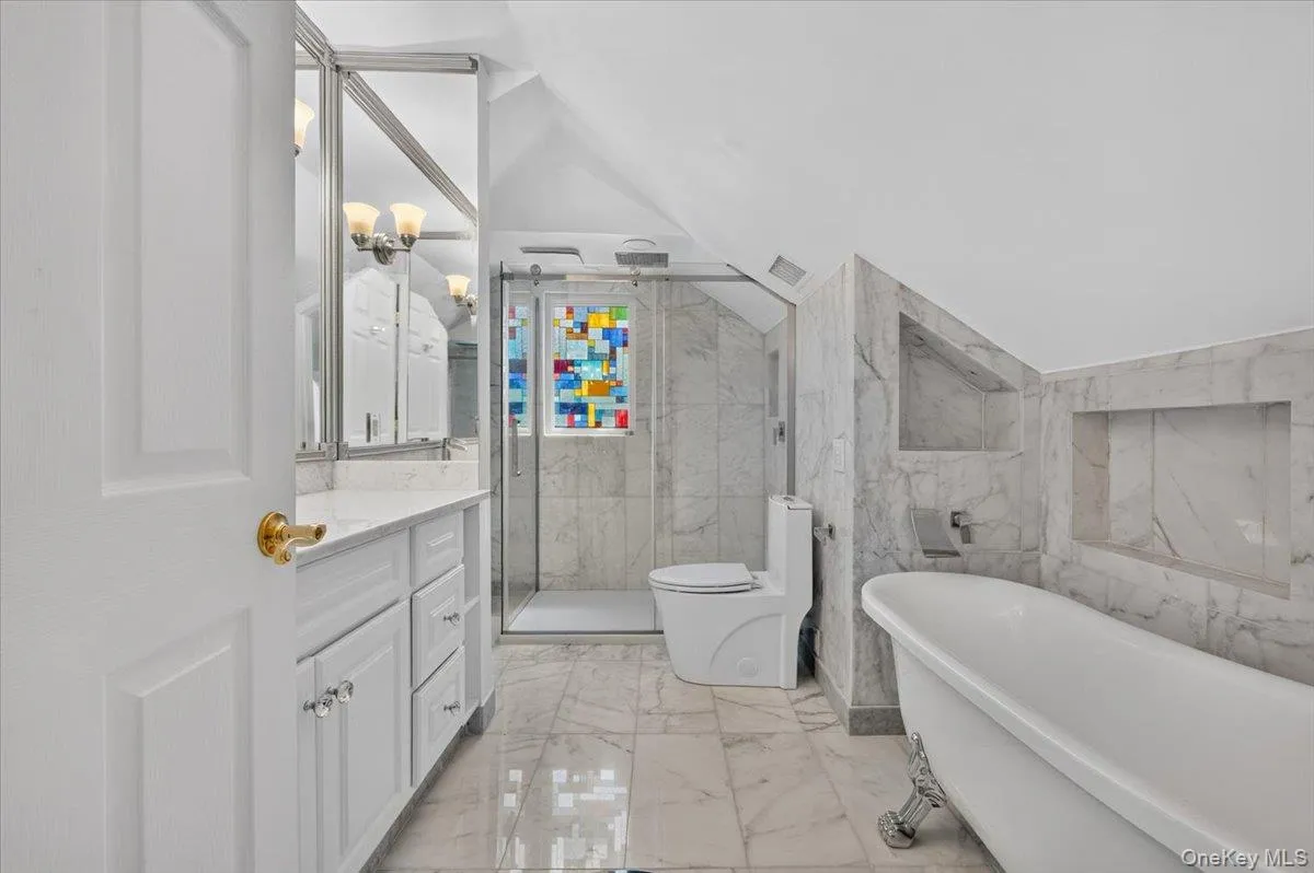2nd Floor Bathroom 3 2nd Floor Bathroom 3