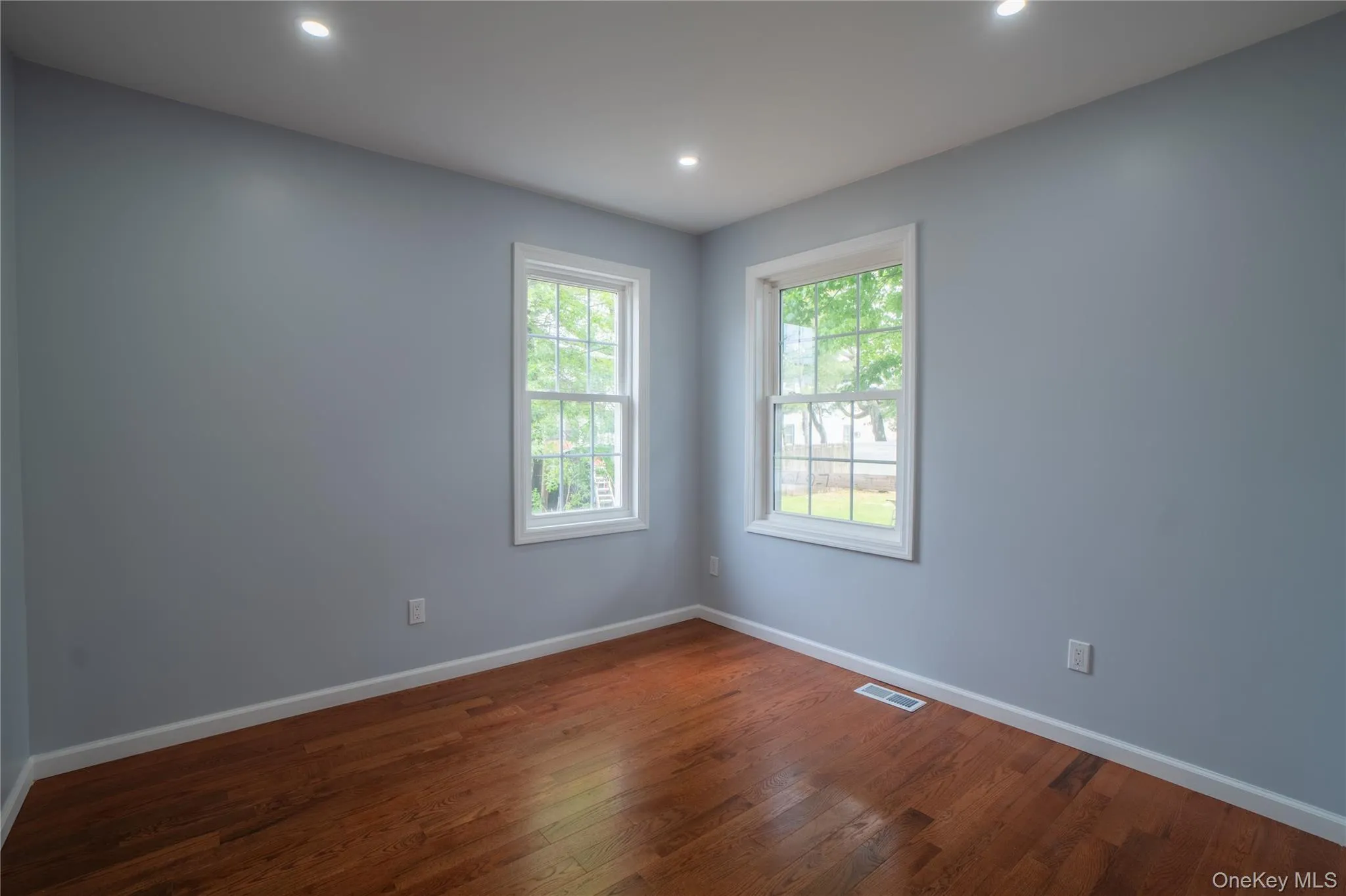 139 maple Avenue, Oyster Bay, NY, 5 Bedrooms Bedrooms, 9 Rooms Rooms,3 BathroomsBathrooms,Residential,For Rent,maple,0,1033671 139 maple Avenue, Oyster Bay, NY, 5 Bedrooms Bedrooms, 9 Rooms Rooms,3 BathroomsBathrooms,Residential,For Rent,maple,0,1033671