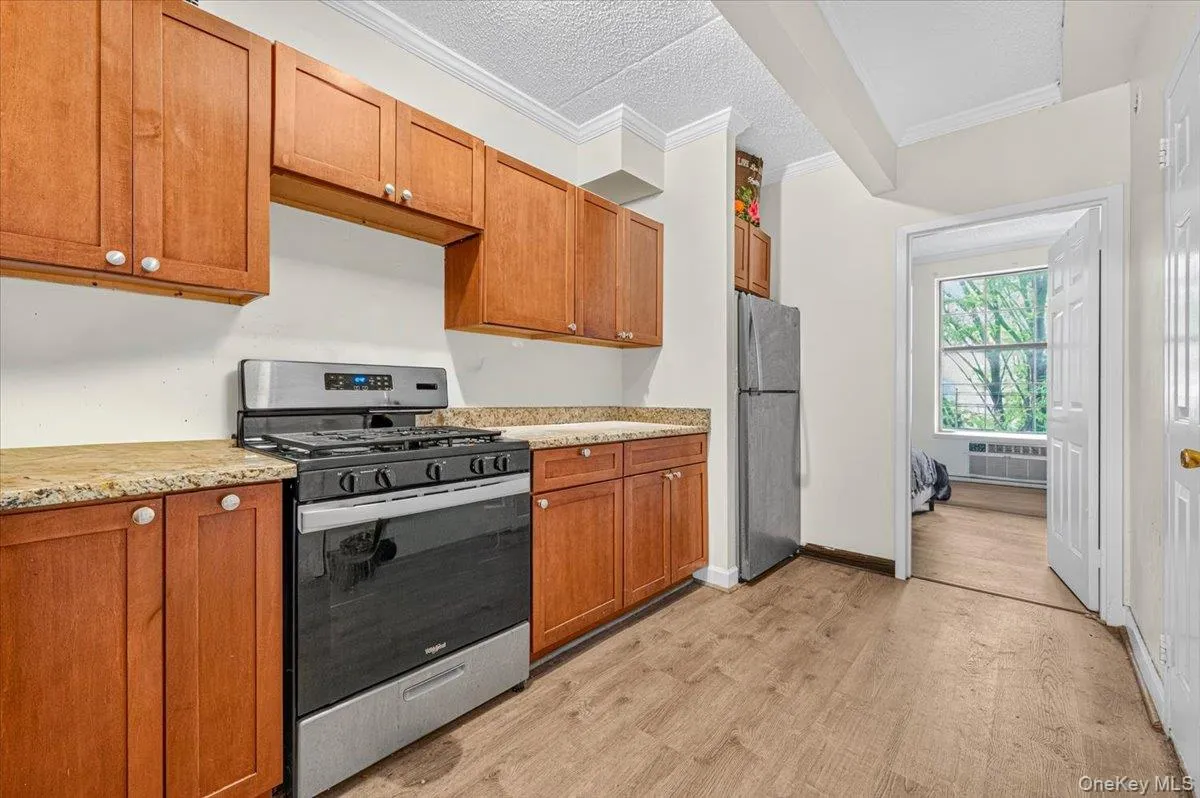 521 156th Street, New York, NY, 3 Bedrooms Bedrooms, 5 Rooms Rooms,1 BathroomBathrooms,Residential,For Rent,156th,0,1033673 521 156th Street, New York, NY, 3 Bedrooms Bedrooms, 5 Rooms Rooms,1 BathroomBathrooms,Residential,For Rent,156th,0,1033673