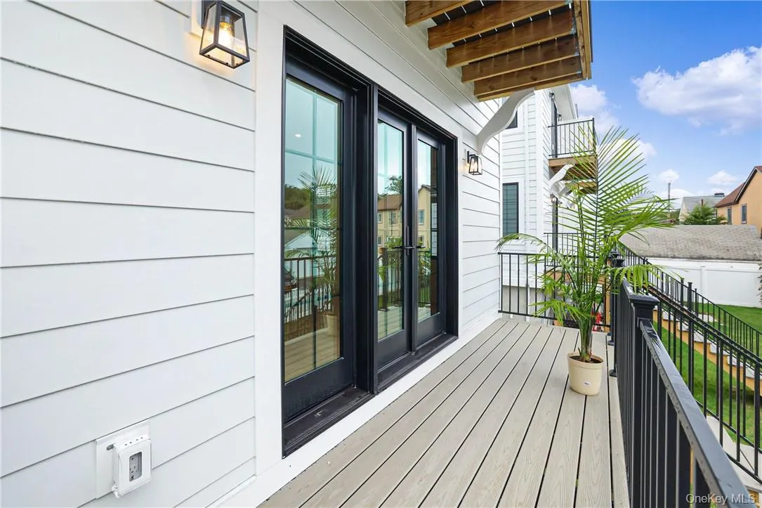 French door leads to the deck French door leads to the deck