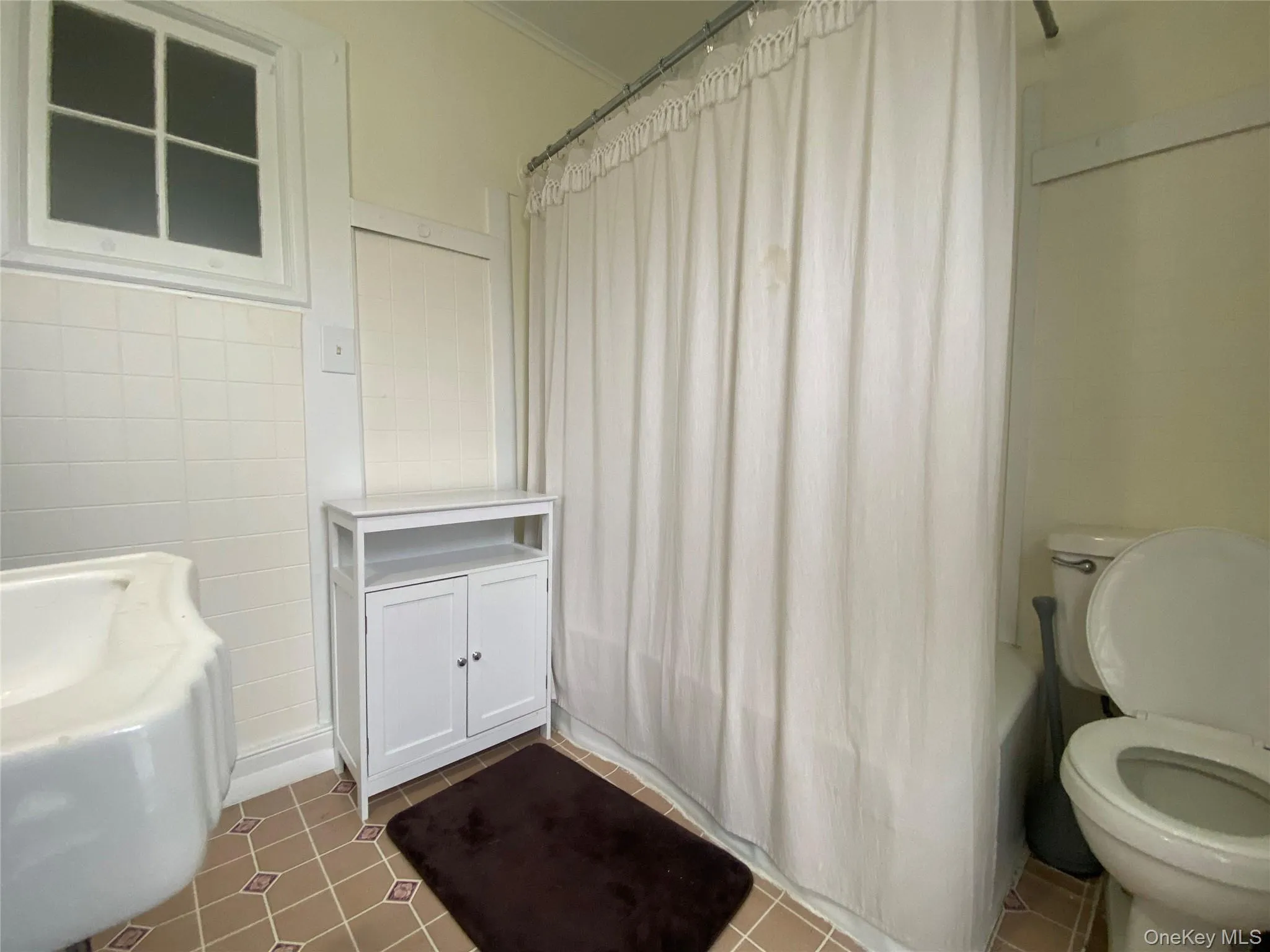94 Sanfordville Road, Warwick (town), NY, 1 Bedroom Bedrooms, 3 Rooms Rooms,1 BathroomBathrooms,Residential Lease,For Rent,Sanfordville,0,1033683 94 Sanfordville Road, Warwick (town), NY, 1 Bedroom Bedrooms, 3 Rooms Rooms,1 BathroomBathrooms,Residential Lease,For Rent,Sanfordville,0,1033683
