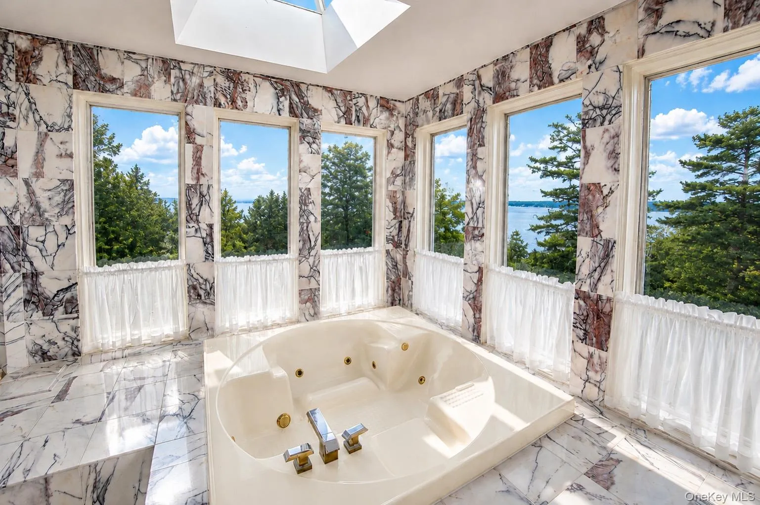 9 Dock Lane, North Hempstead, NY, 7 Bedrooms Bedrooms, 20 Rooms Rooms,6 BathroomsBathrooms,Residential,For Rent,Dock,0,1033689 9 Dock Lane, North Hempstead, NY, 7 Bedrooms Bedrooms, 20 Rooms Rooms,6 BathroomsBathrooms,Residential,For Rent,Dock,0,1033689