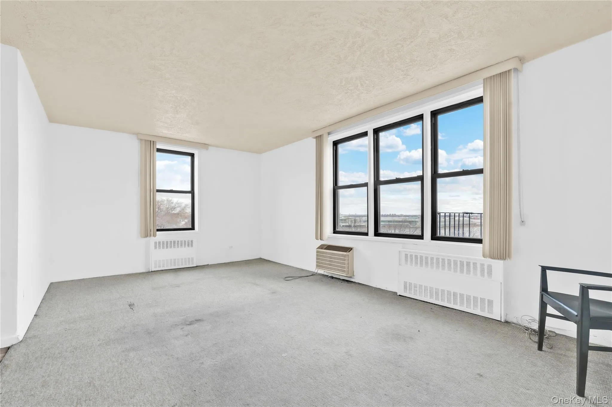 108-05 Astoria Boulevard, New York, NY, 1 Bedroom Bedrooms, 4 Rooms Rooms,1 BathroomBathrooms,Residential,For Rent,Astoria,0,1033693 108-05 Astoria Boulevard, New York, NY, 1 Bedroom Bedrooms, 4 Rooms Rooms,1 BathroomBathrooms,Residential,For Rent,Astoria,0,1033693