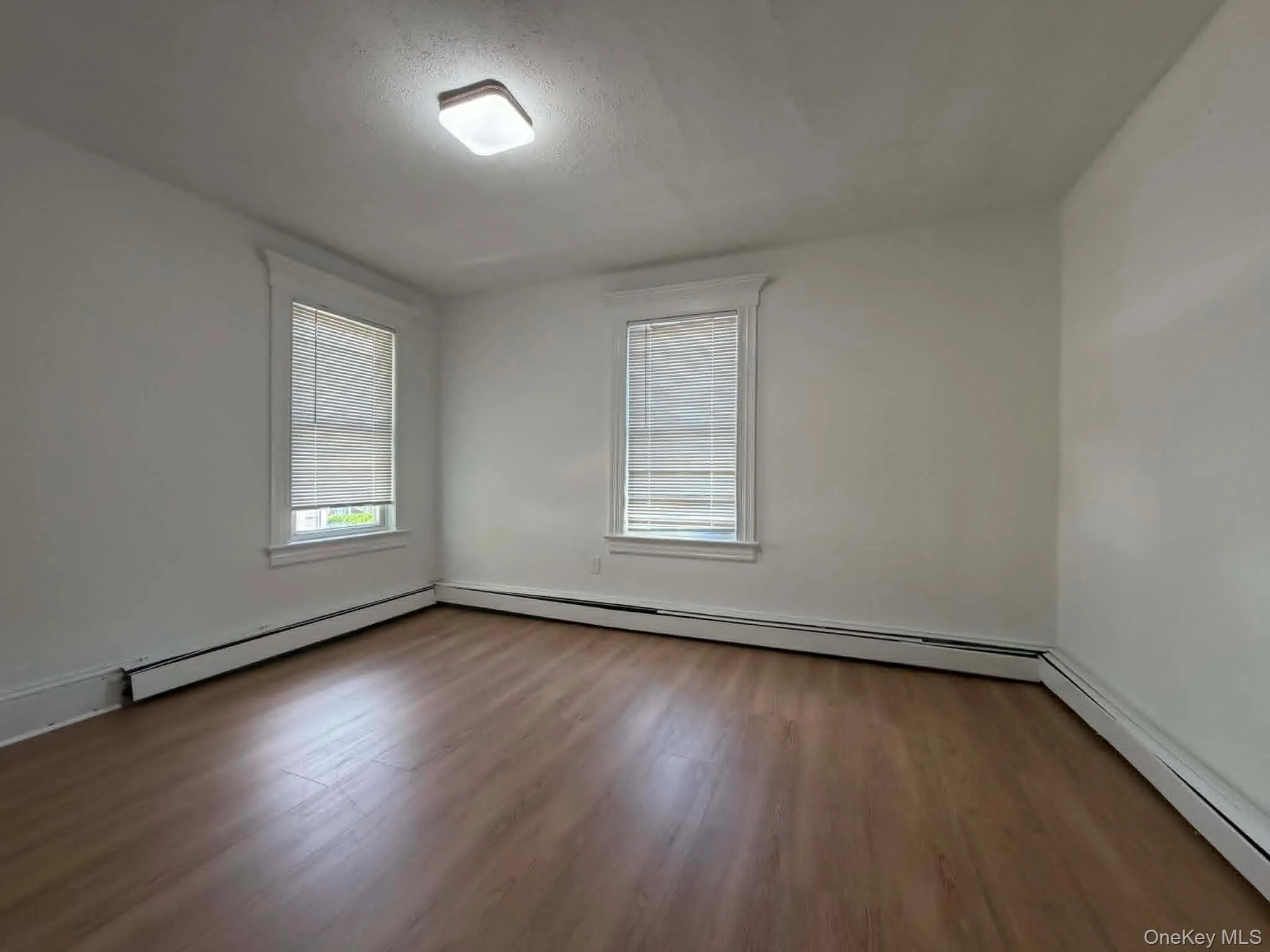 37 Riverside Drive, Ramapo, NY, 3 Bedrooms Bedrooms, 7 Rooms Rooms,1 BathroomBathrooms,Residential Lease,For Rent,Riverside,0,1033694 37 Riverside Drive, Ramapo, NY, 3 Bedrooms Bedrooms, 7 Rooms Rooms,1 BathroomBathrooms,Residential Lease,For Rent,Riverside,0,1033694
