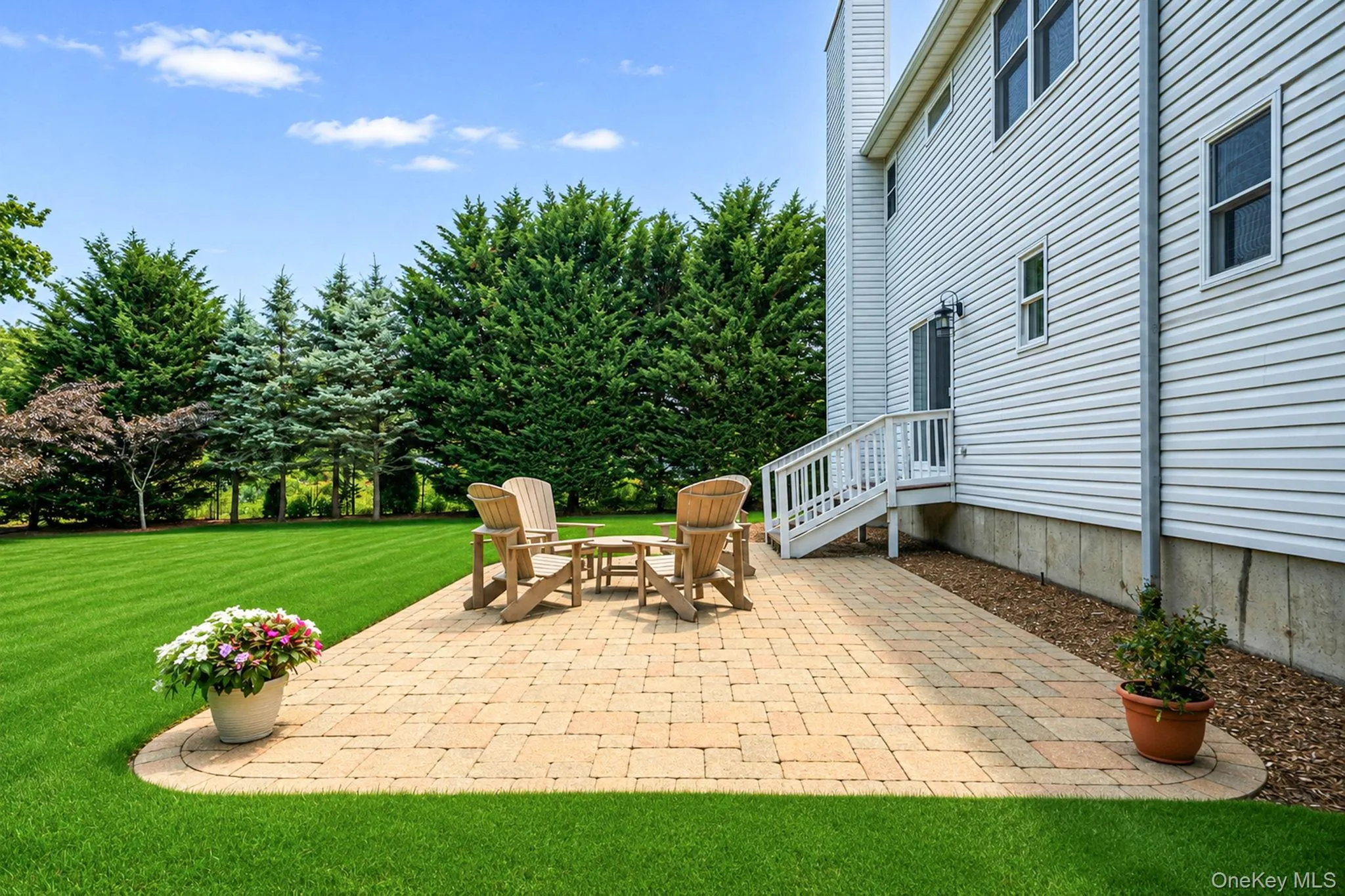 26 River Avenue, Southampton, NY, 4 Bedrooms Bedrooms, 18 Rooms Rooms,3 BathroomsBathrooms,Residential,For Rent,River,0,1033696 26 River Avenue, Southampton, NY, 4 Bedrooms Bedrooms, 18 Rooms Rooms,3 BathroomsBathrooms,Residential,For Rent,River,0,1033696