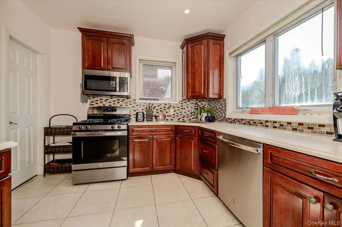 516 Market Street, Long Beach, NY, 3 Bedrooms Bedrooms, 6 Rooms Rooms,2 BathroomsBathrooms,Residential,For Rent,Market,0,1033697 516 Market Street, Long Beach, NY, 3 Bedrooms Bedrooms, 6 Rooms Rooms,2 BathroomsBathrooms,Residential,For Rent,Market,0,1033697