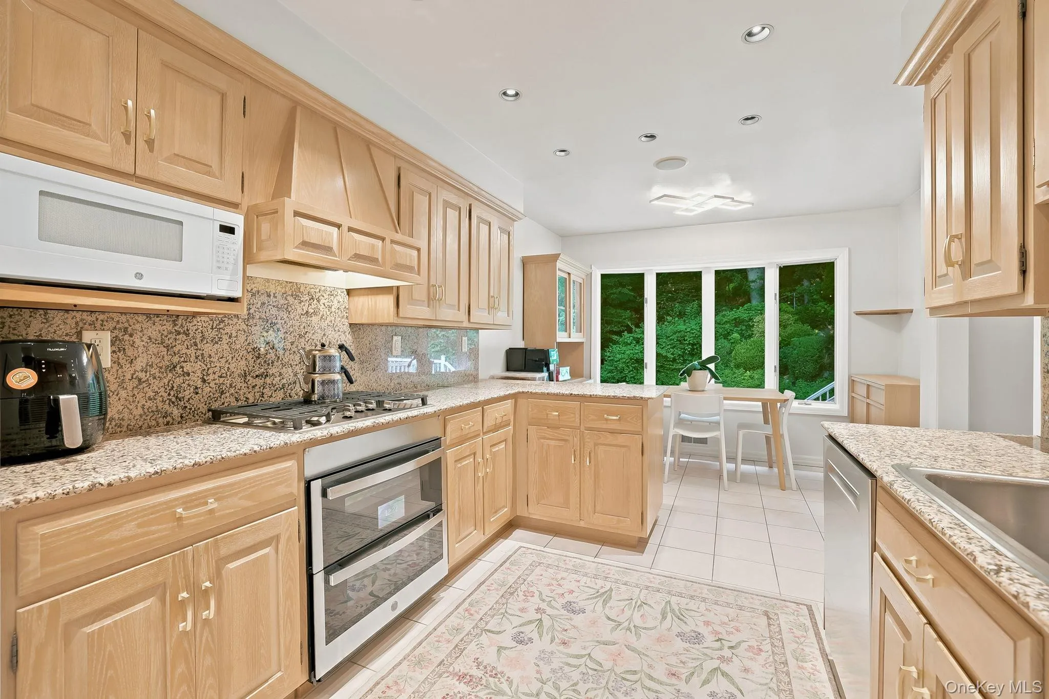 80 Hickory Hill Drive, Greenburgh, NY, 4 Bedrooms Bedrooms, 13 Rooms Rooms,3 BathroomsBathrooms,Residential Lease,For Rent,Hickory Hill Drive,0,1033702 80 Hickory Hill Drive, Greenburgh, NY, 4 Bedrooms Bedrooms, 13 Rooms Rooms,3 BathroomsBathrooms,Residential Lease,For Rent,Hickory Hill Drive,0,1033702