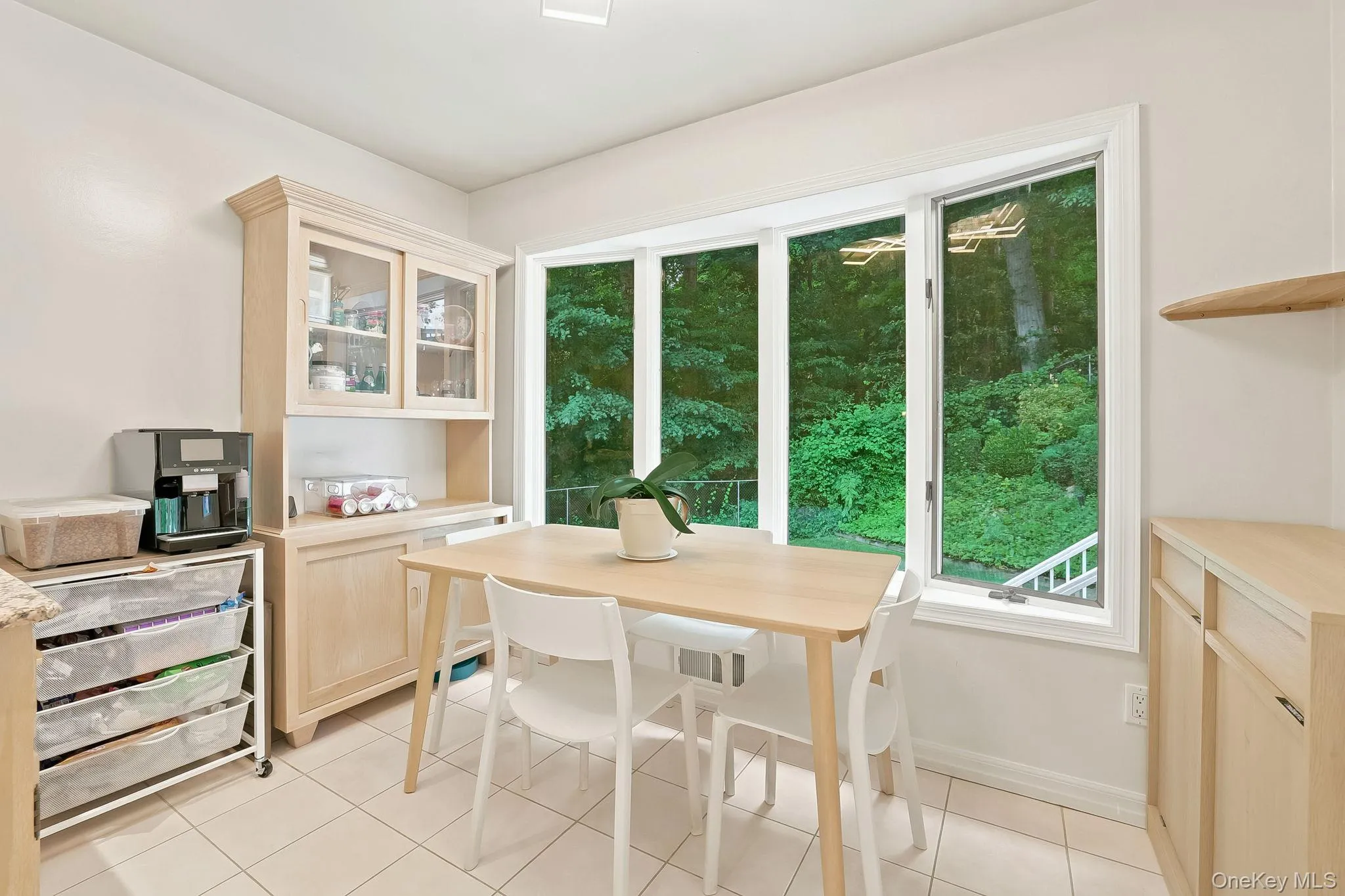 80 Hickory Hill Drive, Greenburgh, NY, 4 Bedrooms Bedrooms, 13 Rooms Rooms,3 BathroomsBathrooms,Residential Lease,For Rent,Hickory Hill Drive,0,1033702 80 Hickory Hill Drive, Greenburgh, NY, 4 Bedrooms Bedrooms, 13 Rooms Rooms,3 BathroomsBathrooms,Residential Lease,For Rent,Hickory Hill Drive,0,1033702