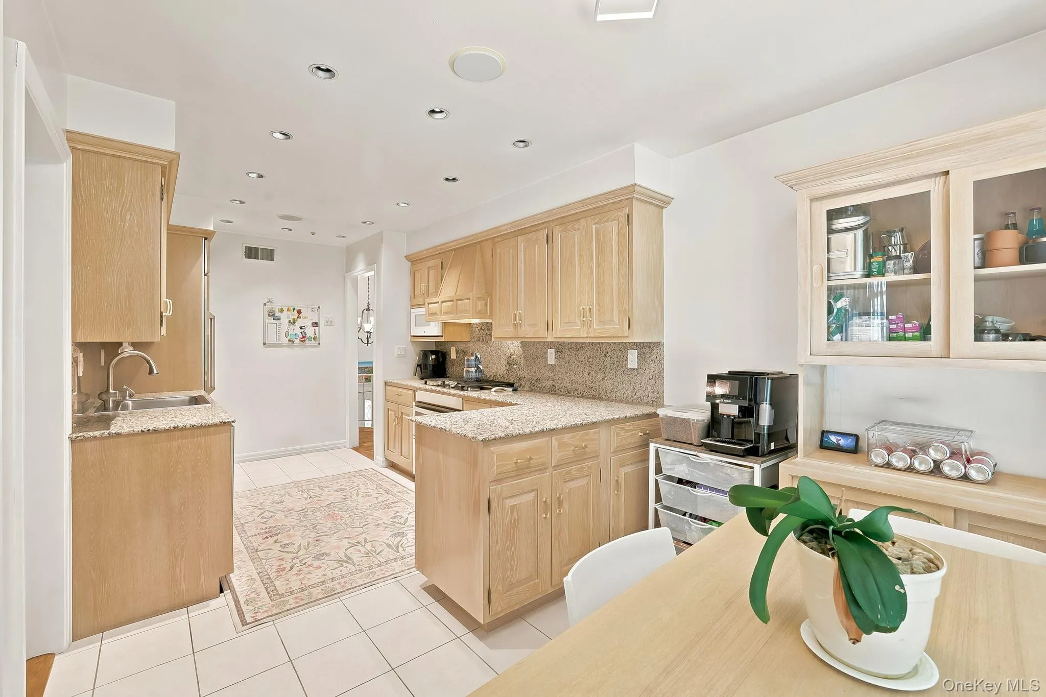 80 Hickory Hill Drive, Greenburgh, NY, 4 Bedrooms Bedrooms, 13 Rooms Rooms,3 BathroomsBathrooms,Residential Lease,For Rent,Hickory Hill Drive,0,1033702 80 Hickory Hill Drive, Greenburgh, NY, 4 Bedrooms Bedrooms, 13 Rooms Rooms,3 BathroomsBathrooms,Residential Lease,For Rent,Hickory Hill Drive,0,1033702