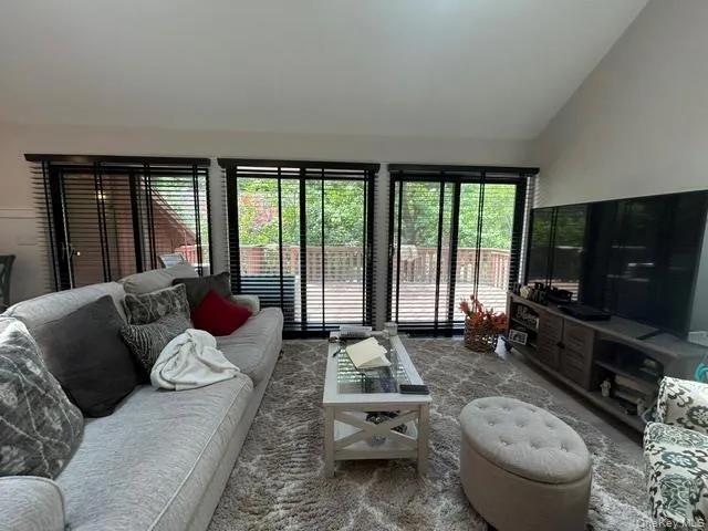 5 Lakeview Terrace, Thompson, NY, 3 Bedrooms Bedrooms, 5 Rooms Rooms,3 BathroomsBathrooms,Residential,For Rent,Lakeview,0,1033705 5 Lakeview Terrace, Thompson, NY, 3 Bedrooms Bedrooms, 5 Rooms Rooms,3 BathroomsBathrooms,Residential,For Rent,Lakeview,0,1033705