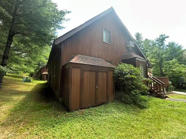 5 Lakeview Terrace, Thompson, NY, 3 Bedrooms Bedrooms, 5 Rooms Rooms,3 BathroomsBathrooms,Residential,For Rent,Lakeview,0,1033705 5 Lakeview Terrace, Thompson, NY, 3 Bedrooms Bedrooms, 5 Rooms Rooms,3 BathroomsBathrooms,Residential,For Rent,Lakeview,0,1033705