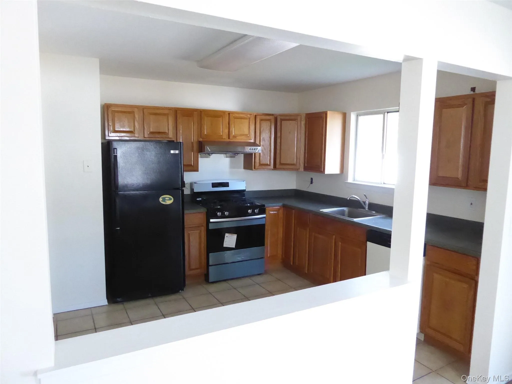 95 Valentine Avenue, Glen Cove, NY, 3 Bedrooms Bedrooms, 8 Rooms Rooms,1 BathroomBathrooms,Residential Lease,For Rent,Valentine,0,1033707 95 Valentine Avenue, Glen Cove, NY, 3 Bedrooms Bedrooms, 8 Rooms Rooms,1 BathroomBathrooms,Residential Lease,For Rent,Valentine,0,1033707