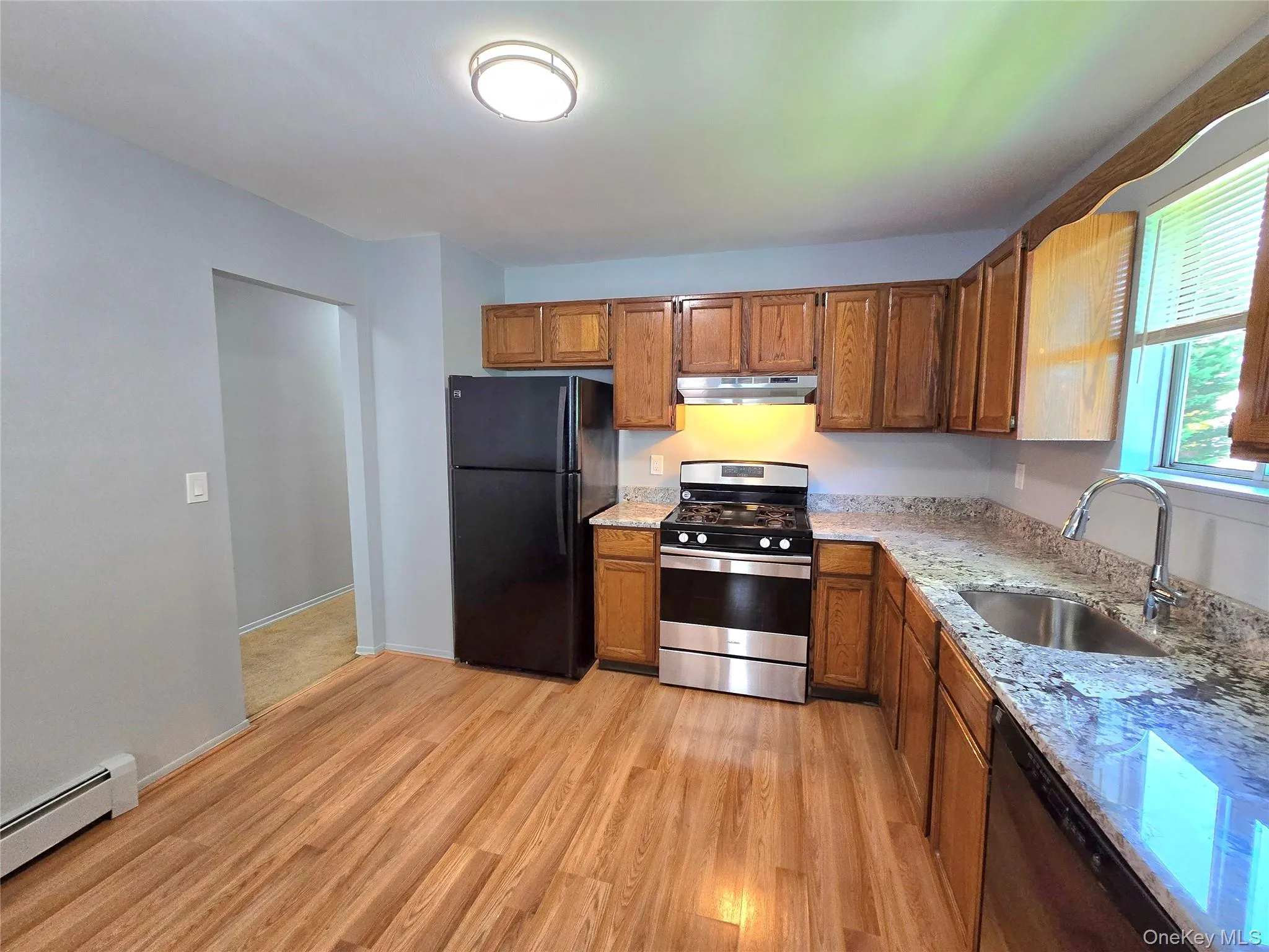 95 Valentine Avenue, Glen Cove, NY, 3 Bedrooms Bedrooms, 8 Rooms Rooms,1 BathroomBathrooms,Residential Lease,For Rent,Valentine,0,1033707 95 Valentine Avenue, Glen Cove, NY, 3 Bedrooms Bedrooms, 8 Rooms Rooms,1 BathroomBathrooms,Residential Lease,For Rent,Valentine,0,1033707