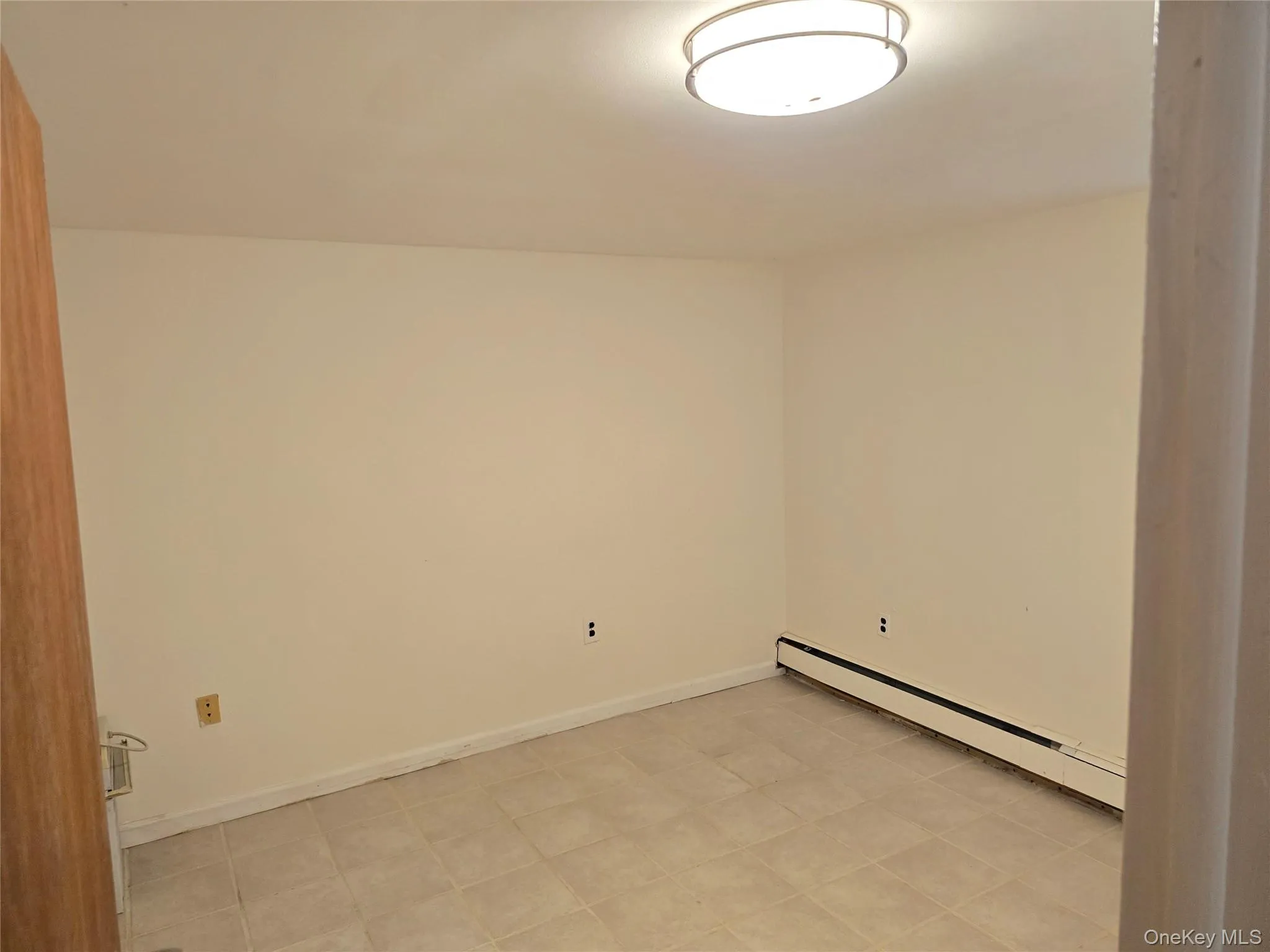 95 Valentine Avenue, Glen Cove, NY, 3 Bedrooms Bedrooms, 8 Rooms Rooms,1 BathroomBathrooms,Residential Lease,For Rent,Valentine,0,1033707 95 Valentine Avenue, Glen Cove, NY, 3 Bedrooms Bedrooms, 8 Rooms Rooms,1 BathroomBathrooms,Residential Lease,For Rent,Valentine,0,1033707