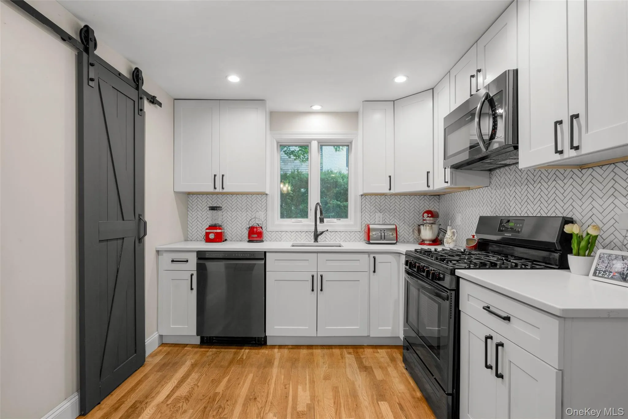 1 Harmon Drive, Mamaroneck, NY, 3 Bedrooms Bedrooms, 7 Rooms Rooms,2 BathroomsBathrooms,Residential Lease,For Rent,Harmon,0,1033711 1 Harmon Drive, Mamaroneck, NY, 3 Bedrooms Bedrooms, 7 Rooms Rooms,2 BathroomsBathrooms,Residential Lease,For Rent,Harmon,0,1033711