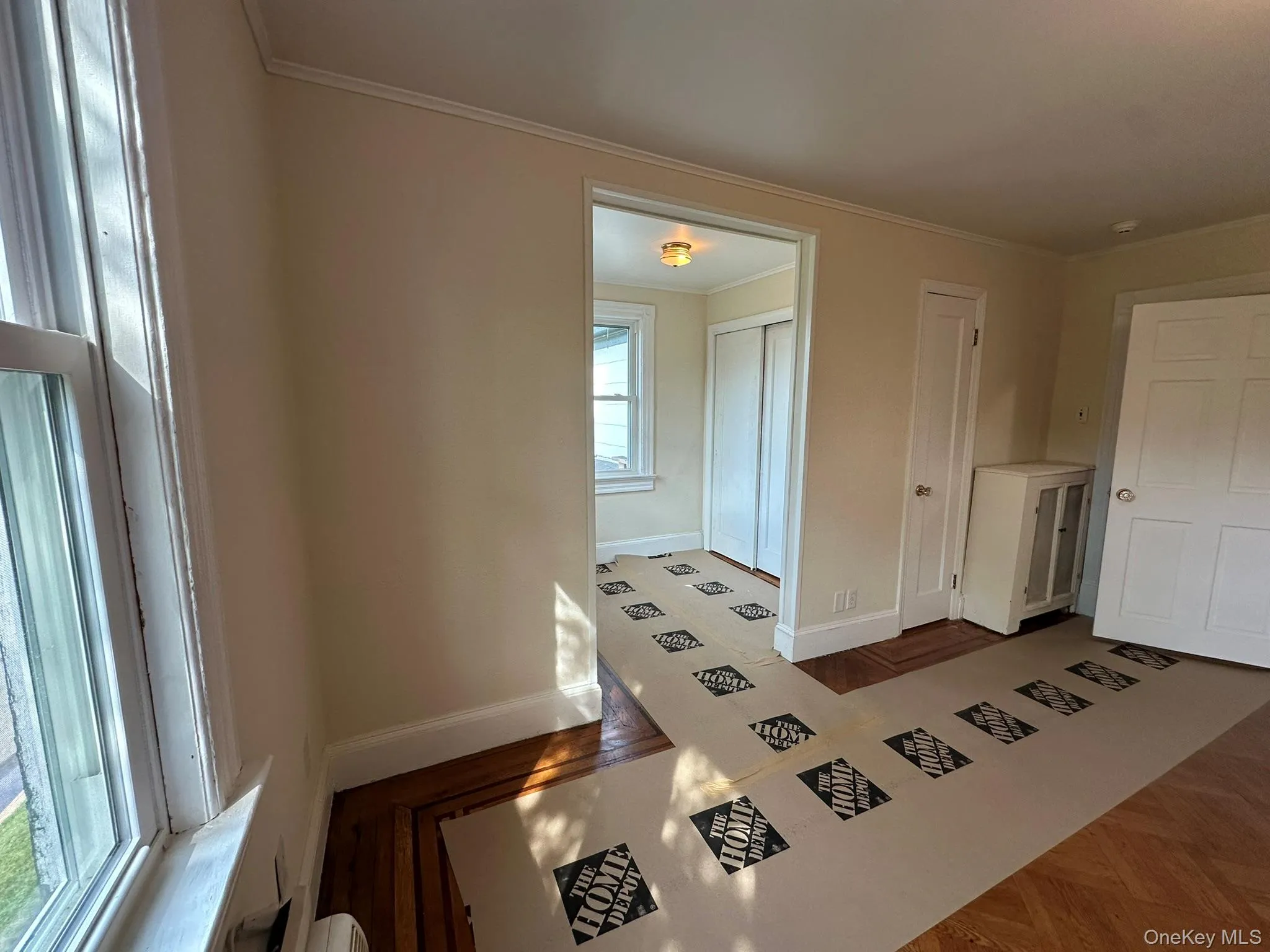 215 Conklin Street, Oyster Bay, NY, 3 Bedrooms Bedrooms, 6 Rooms Rooms,1 BathroomBathrooms,Residential Lease,For Rent,Conklin,0,1033713 215 Conklin Street, Oyster Bay, NY, 3 Bedrooms Bedrooms, 6 Rooms Rooms,1 BathroomBathrooms,Residential Lease,For Rent,Conklin,0,1033713