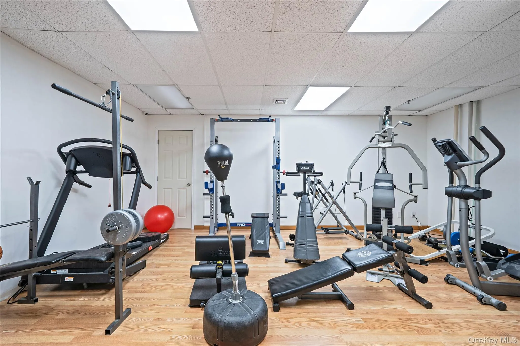 202 Main Street, Brookhaven, NY, 2 Rooms Rooms,1 BathroomBathrooms,Residential Lease,For Rent,Main,0,1033716 202 Main Street, Brookhaven, NY, 2 Rooms Rooms,1 BathroomBathrooms,Residential Lease,For Rent,Main,0,1033716
