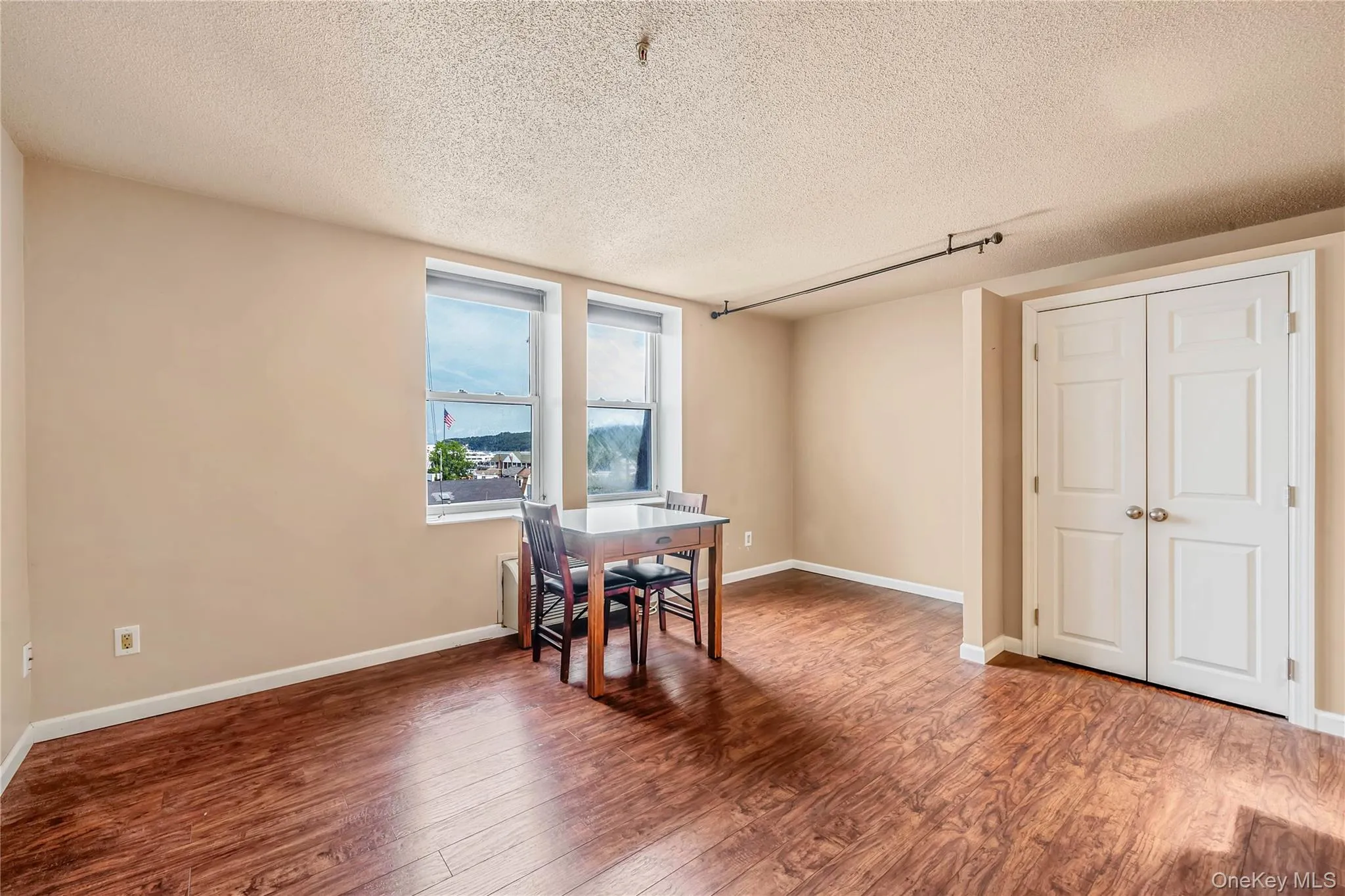 202 Main Street, Brookhaven, NY, 2 Rooms Rooms,1 BathroomBathrooms,Residential Lease,For Rent,Main,0,1033716 202 Main Street, Brookhaven, NY, 2 Rooms Rooms,1 BathroomBathrooms,Residential Lease,For Rent,Main,0,1033716