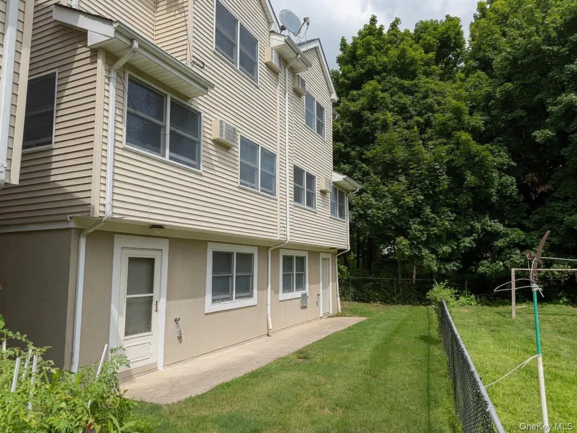 3 Prospect Gardens, Ramapo, NY, 3 Bedrooms Bedrooms, 5 Rooms Rooms,1 BathroomBathrooms,Residential,For Rent,Prospect,0,1033719 3 Prospect Gardens, Ramapo, NY, 3 Bedrooms Bedrooms, 5 Rooms Rooms,1 BathroomBathrooms,Residential,For Rent,Prospect,0,1033719