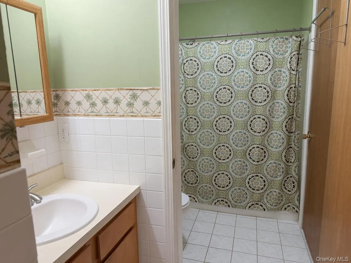 3 Prospect Gardens, Ramapo, NY, 3 Bedrooms Bedrooms, 5 Rooms Rooms,1 BathroomBathrooms,Residential,For Rent,Prospect,0,1033719 3 Prospect Gardens, Ramapo, NY, 3 Bedrooms Bedrooms, 5 Rooms Rooms,1 BathroomBathrooms,Residential,For Rent,Prospect,0,1033719