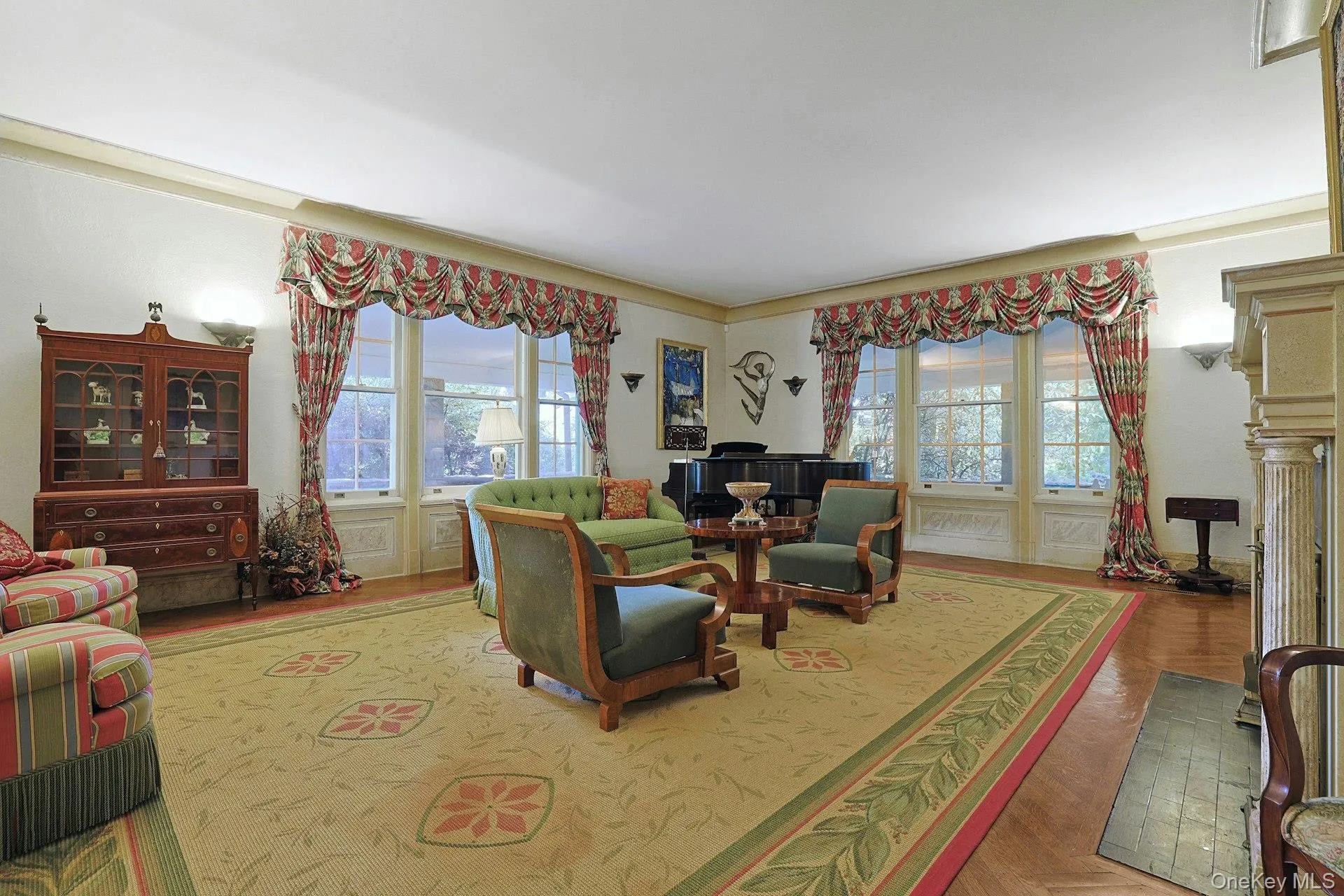 215 Soundview Avenue, White Plains, NY, 7 Bedrooms Bedrooms, 23 Rooms Rooms,5 BathroomsBathrooms,Residential,For Rent,Soundview,0,1033722 215 Soundview Avenue, White Plains, NY, 7 Bedrooms Bedrooms, 23 Rooms Rooms,5 BathroomsBathrooms,Residential,For Rent,Soundview,0,1033722