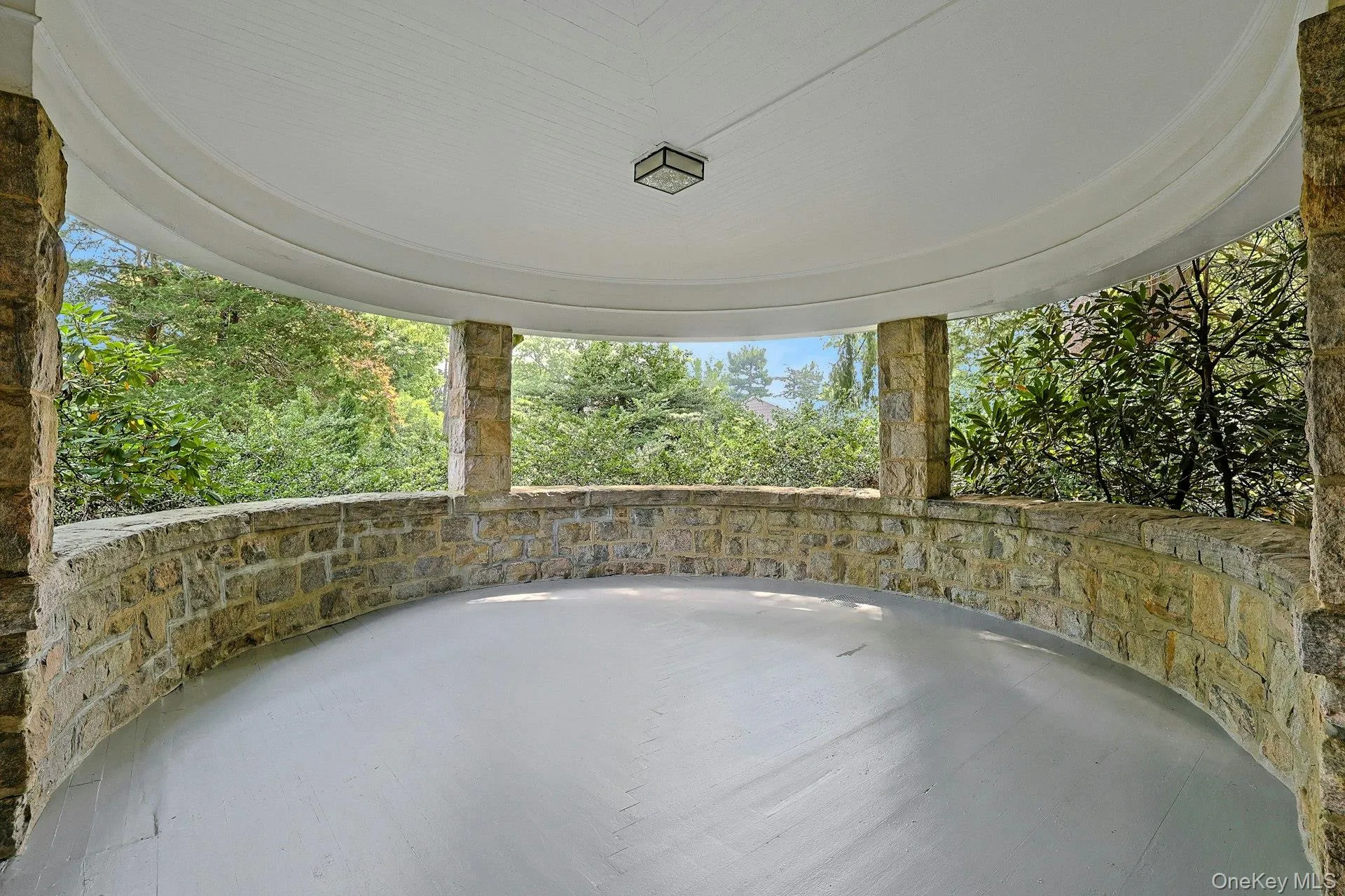 215 Soundview Avenue, White Plains, NY, 7 Bedrooms Bedrooms, 23 Rooms Rooms,5 BathroomsBathrooms,Residential,For Rent,Soundview,0,1033722 215 Soundview Avenue, White Plains, NY, 7 Bedrooms Bedrooms, 23 Rooms Rooms,5 BathroomsBathrooms,Residential,For Rent,Soundview,0,1033722
