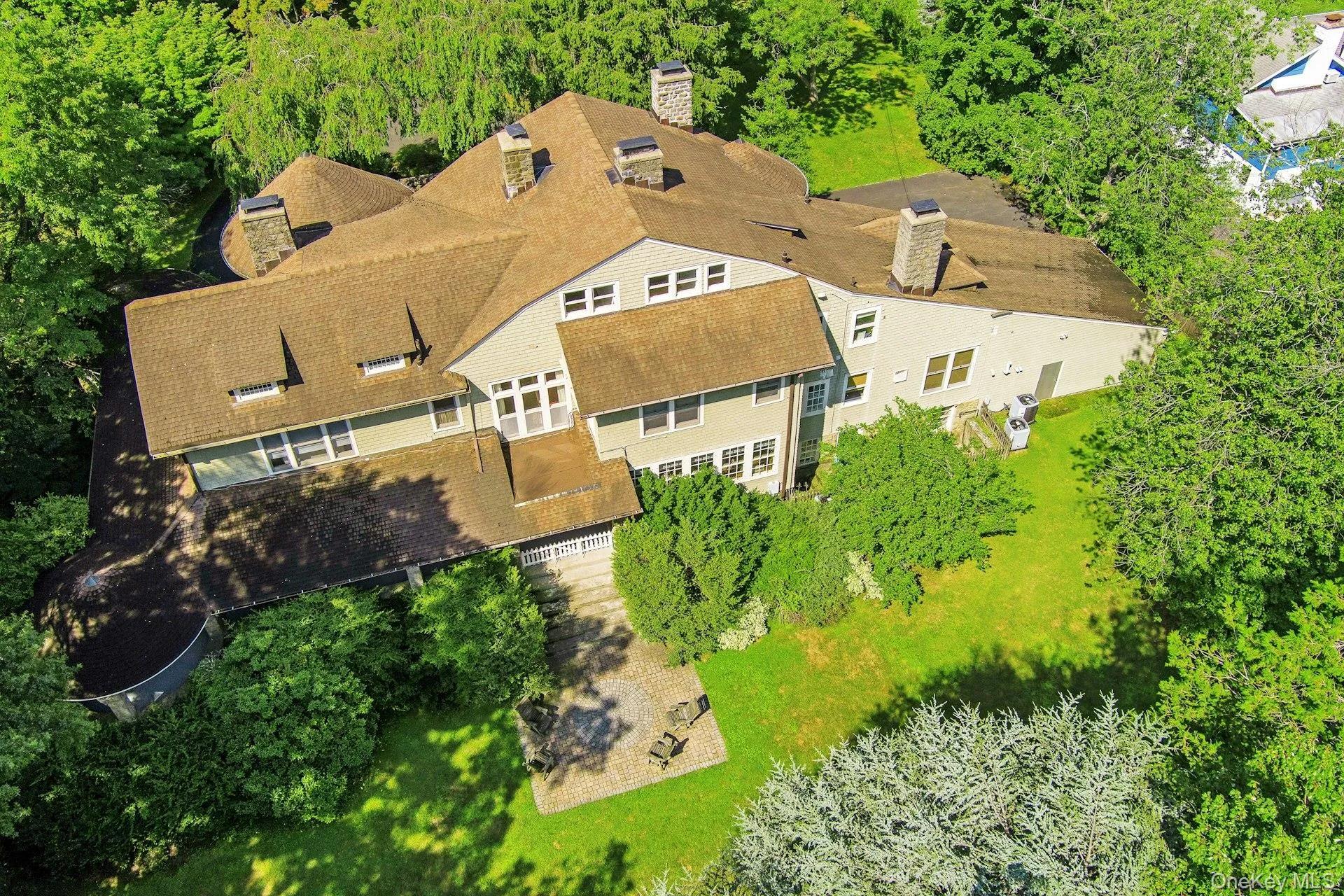215 Soundview Avenue, White Plains, NY, 7 Bedrooms Bedrooms, 23 Rooms Rooms,5 BathroomsBathrooms,Residential,For Rent,Soundview,0,1033722 215 Soundview Avenue, White Plains, NY, 7 Bedrooms Bedrooms, 23 Rooms Rooms,5 BathroomsBathrooms,Residential,For Rent,Soundview,0,1033722