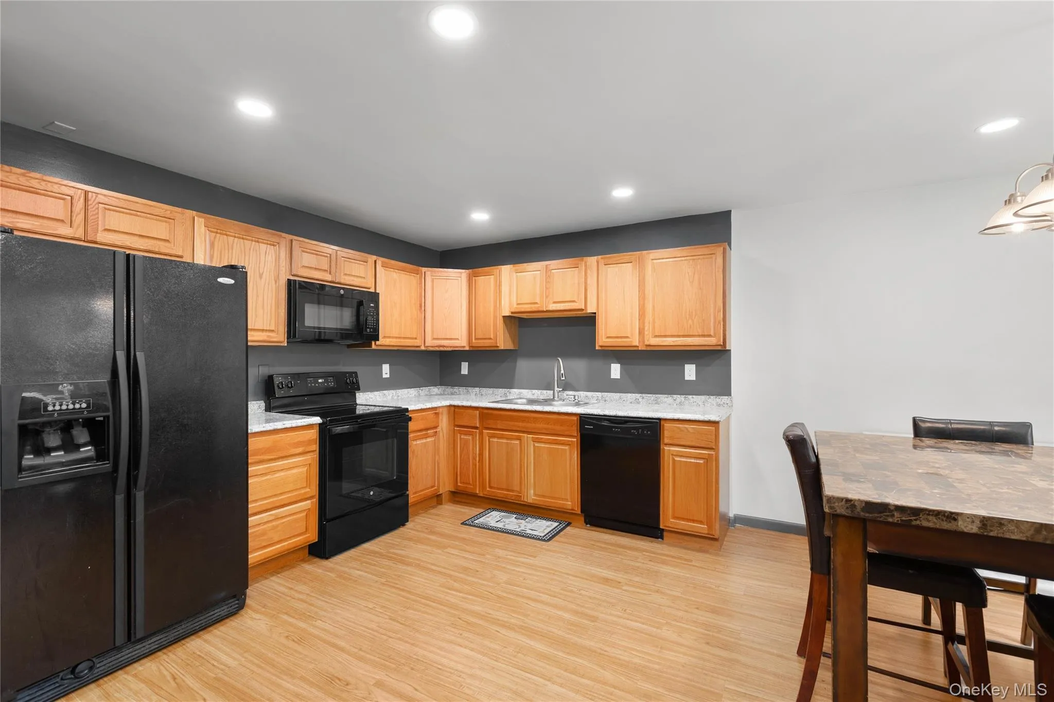 23 Scarborough Lane, Wappinger, NY, 2 Bedrooms Bedrooms, 4 Rooms Rooms,1 BathroomBathrooms,Residential,For Rent,Scarborough,0,1033725 23 Scarborough Lane, Wappinger, NY, 2 Bedrooms Bedrooms, 4 Rooms Rooms,1 BathroomBathrooms,Residential,For Rent,Scarborough,0,1033725