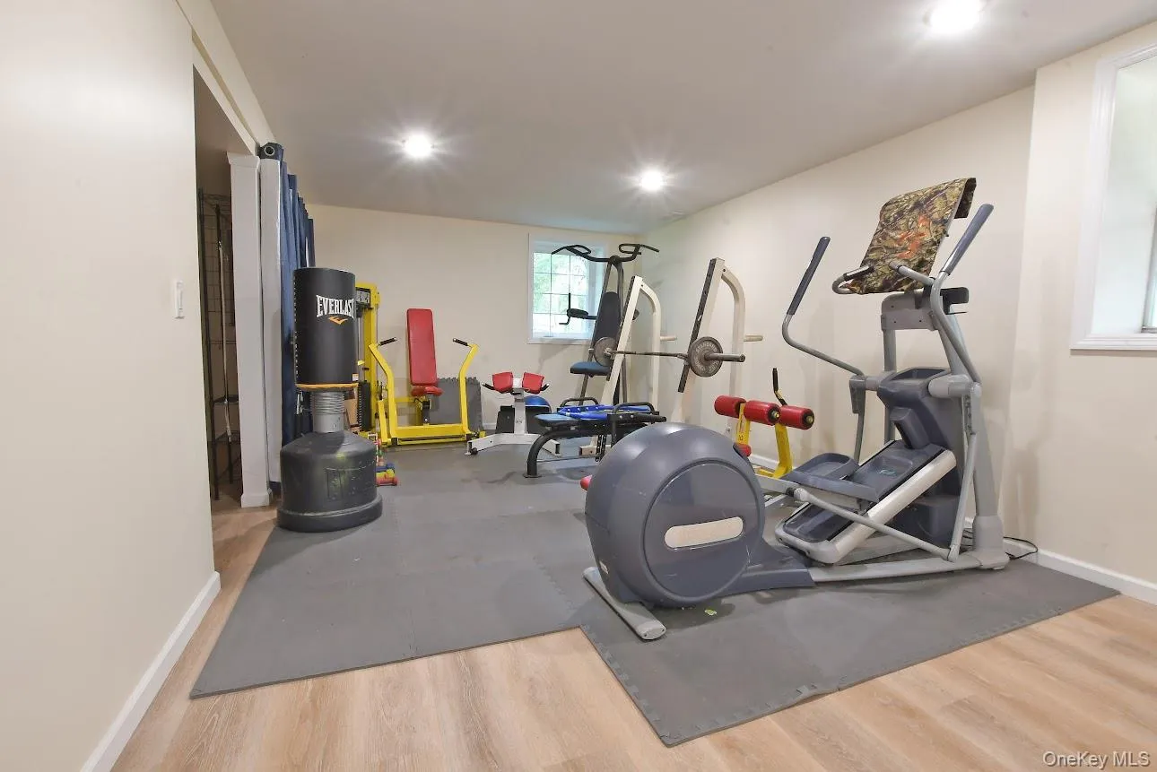 224C Country Road, Brookhaven, NY, 4 Bedrooms Bedrooms, 9 Rooms Rooms,3 BathroomsBathrooms,Residential,For Rent,Country,0,1033728 224C Country Road, Brookhaven, NY, 4 Bedrooms Bedrooms, 9 Rooms Rooms,3 BathroomsBathrooms,Residential,For Rent,Country,0,1033728