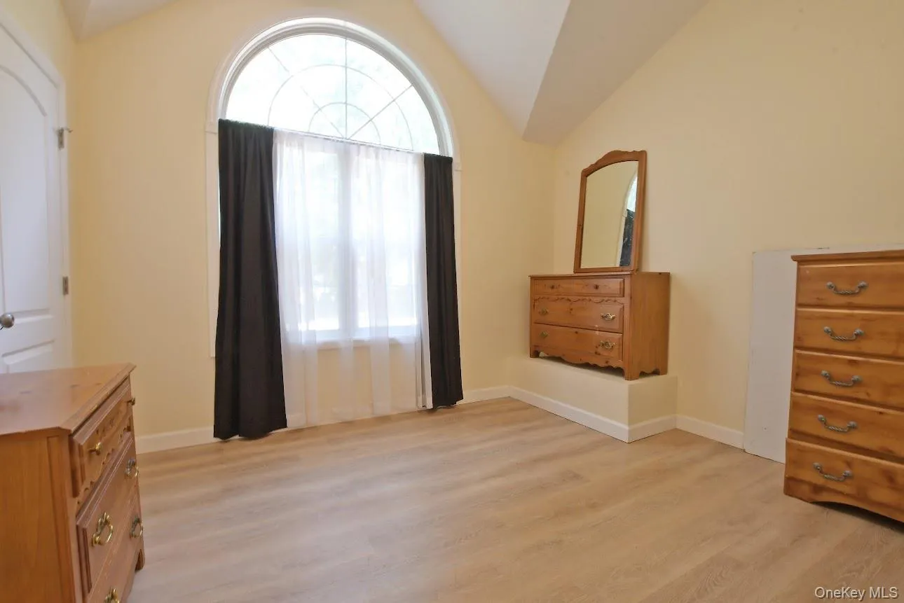224C Country Road, Brookhaven, NY, 4 Bedrooms Bedrooms, 9 Rooms Rooms,3 BathroomsBathrooms,Residential,For Rent,Country,0,1033728 224C Country Road, Brookhaven, NY, 4 Bedrooms Bedrooms, 9 Rooms Rooms,3 BathroomsBathrooms,Residential,For Rent,Country,0,1033728