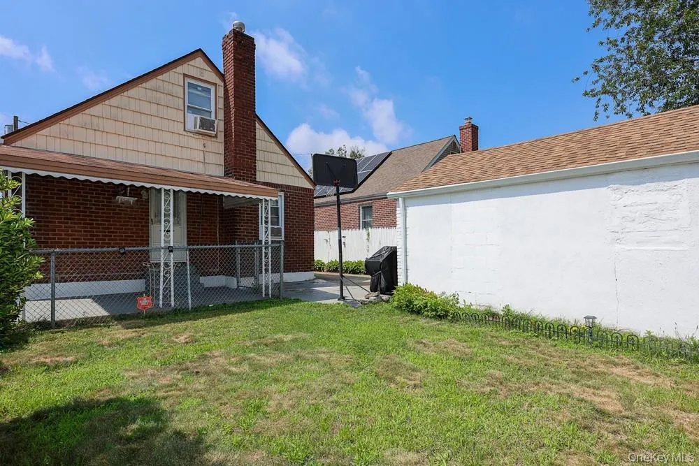 7 Catherine Court, Hempstead, NY, 4 Bedrooms Bedrooms, 6 Rooms Rooms,2 BathroomsBathrooms,Residential,For Rent,Catherine,0,1033732 7 Catherine Court, Hempstead, NY, 4 Bedrooms Bedrooms, 6 Rooms Rooms,2 BathroomsBathrooms,Residential,For Rent,Catherine,0,1033732