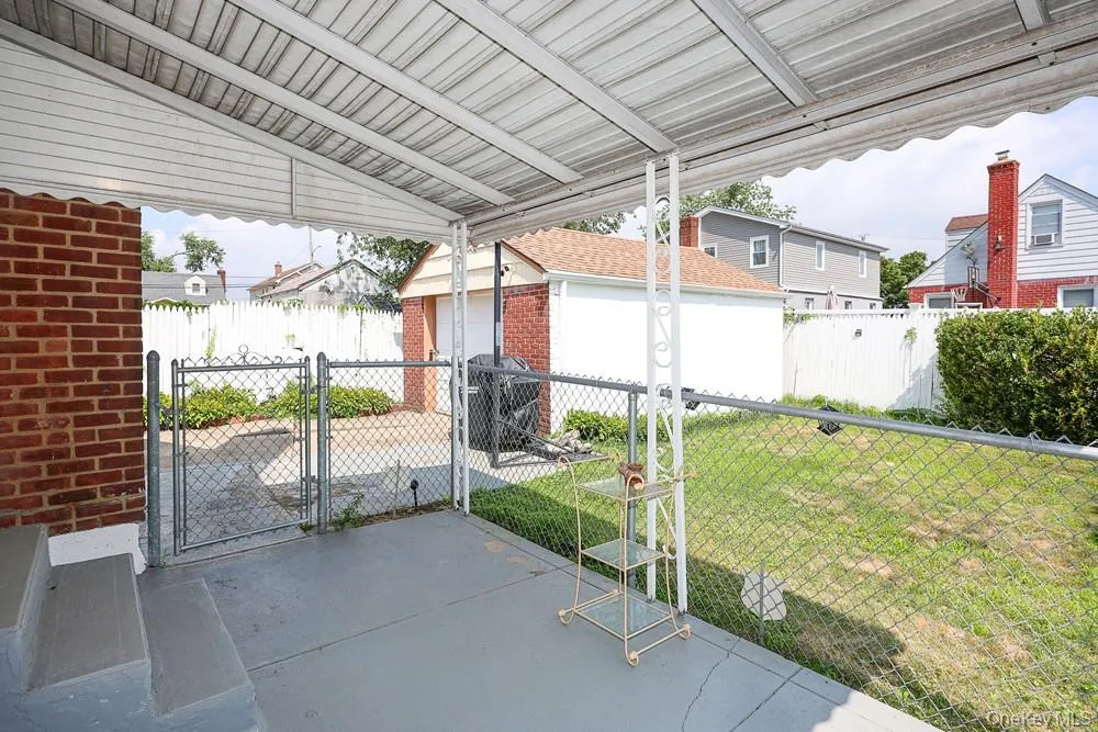 7 Catherine Court, Hempstead, NY, 4 Bedrooms Bedrooms, 6 Rooms Rooms,2 BathroomsBathrooms,Residential,For Rent,Catherine,0,1033732 7 Catherine Court, Hempstead, NY, 4 Bedrooms Bedrooms, 6 Rooms Rooms,2 BathroomsBathrooms,Residential,For Rent,Catherine,0,1033732