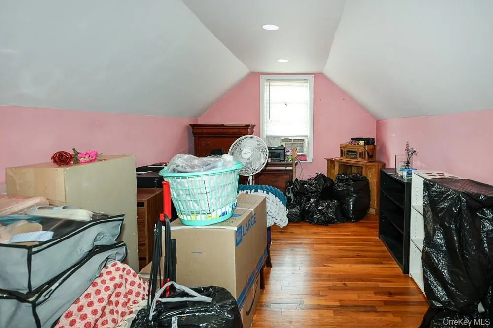 7 Catherine Court, Hempstead, NY, 4 Bedrooms Bedrooms, 6 Rooms Rooms,2 BathroomsBathrooms,Residential,For Rent,Catherine,0,1033732 7 Catherine Court, Hempstead, NY, 4 Bedrooms Bedrooms, 6 Rooms Rooms,2 BathroomsBathrooms,Residential,For Rent,Catherine,0,1033732