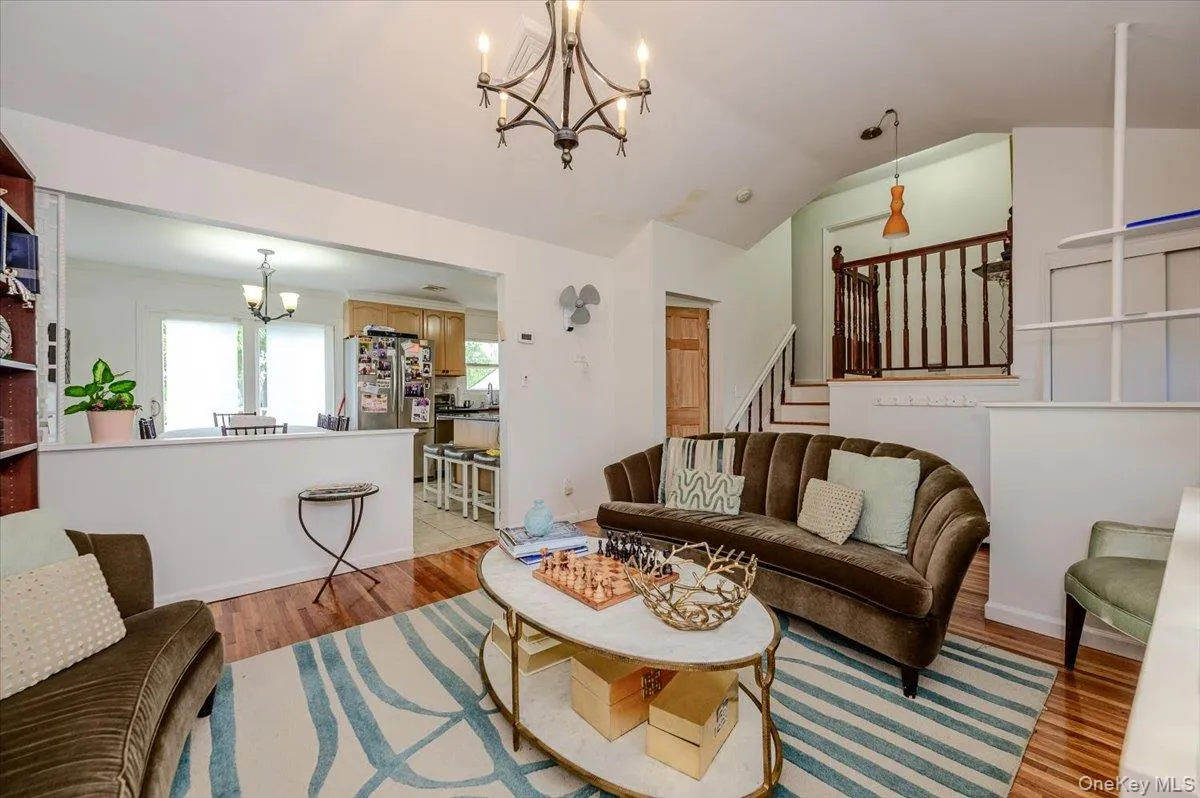 30 Cheshire Road, Hempstead, NY, 4 Bedrooms Bedrooms, 7 Rooms Rooms,2 BathroomsBathrooms,Residential,For Rent,Cheshire,0,1033735 30 Cheshire Road, Hempstead, NY, 4 Bedrooms Bedrooms, 7 Rooms Rooms,2 BathroomsBathrooms,Residential,For Rent,Cheshire,0,1033735