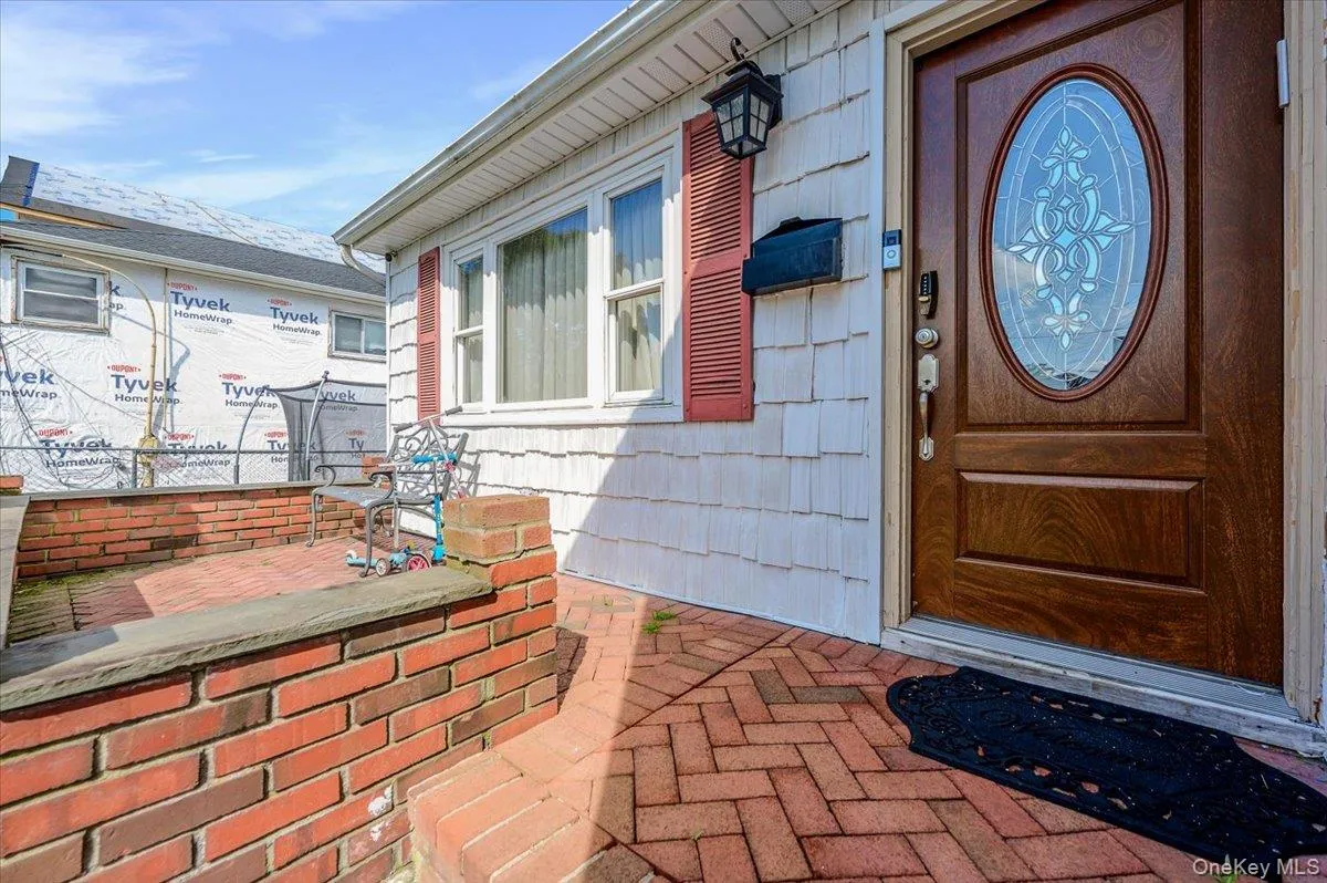 30 Cheshire Road, Hempstead, NY, 4 Bedrooms Bedrooms, 7 Rooms Rooms,2 BathroomsBathrooms,Residential,For Rent,Cheshire,0,1033735 30 Cheshire Road, Hempstead, NY, 4 Bedrooms Bedrooms, 7 Rooms Rooms,2 BathroomsBathrooms,Residential,For Rent,Cheshire,0,1033735