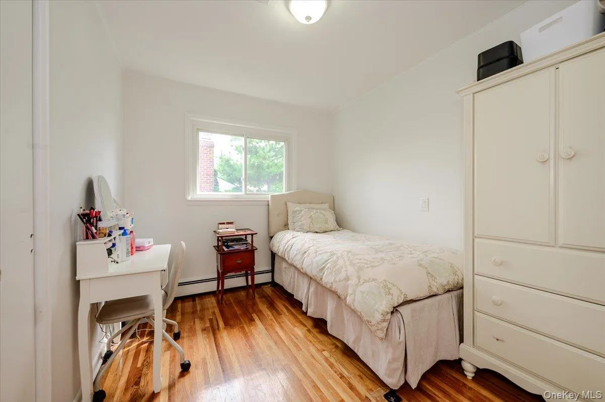 30 Cheshire Road, Hempstead, NY, 4 Bedrooms Bedrooms, 7 Rooms Rooms,2 BathroomsBathrooms,Residential,For Rent,Cheshire,0,1033735 30 Cheshire Road, Hempstead, NY, 4 Bedrooms Bedrooms, 7 Rooms Rooms,2 BathroomsBathrooms,Residential,For Rent,Cheshire,0,1033735