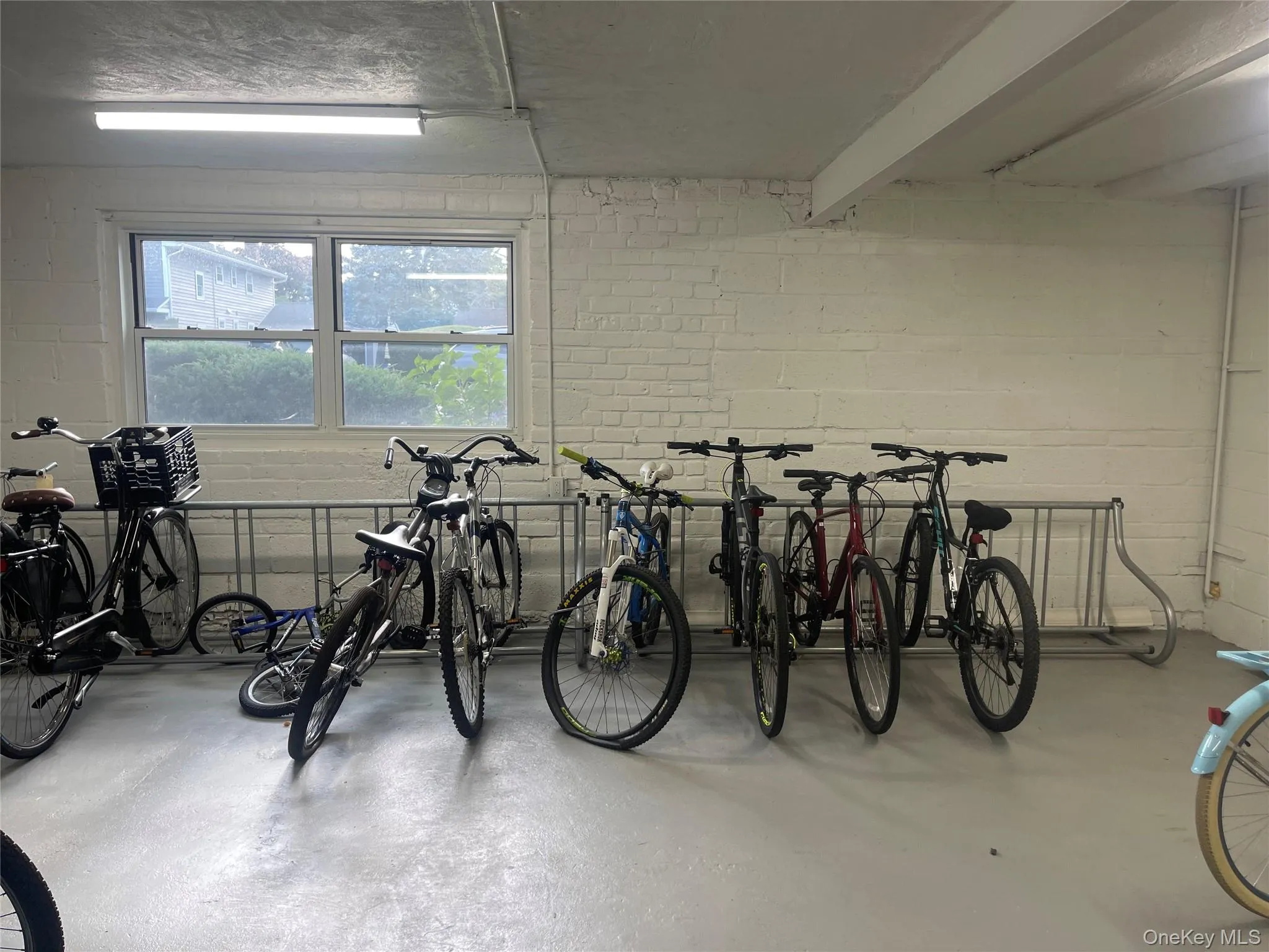 Bicycle room Bicycle room