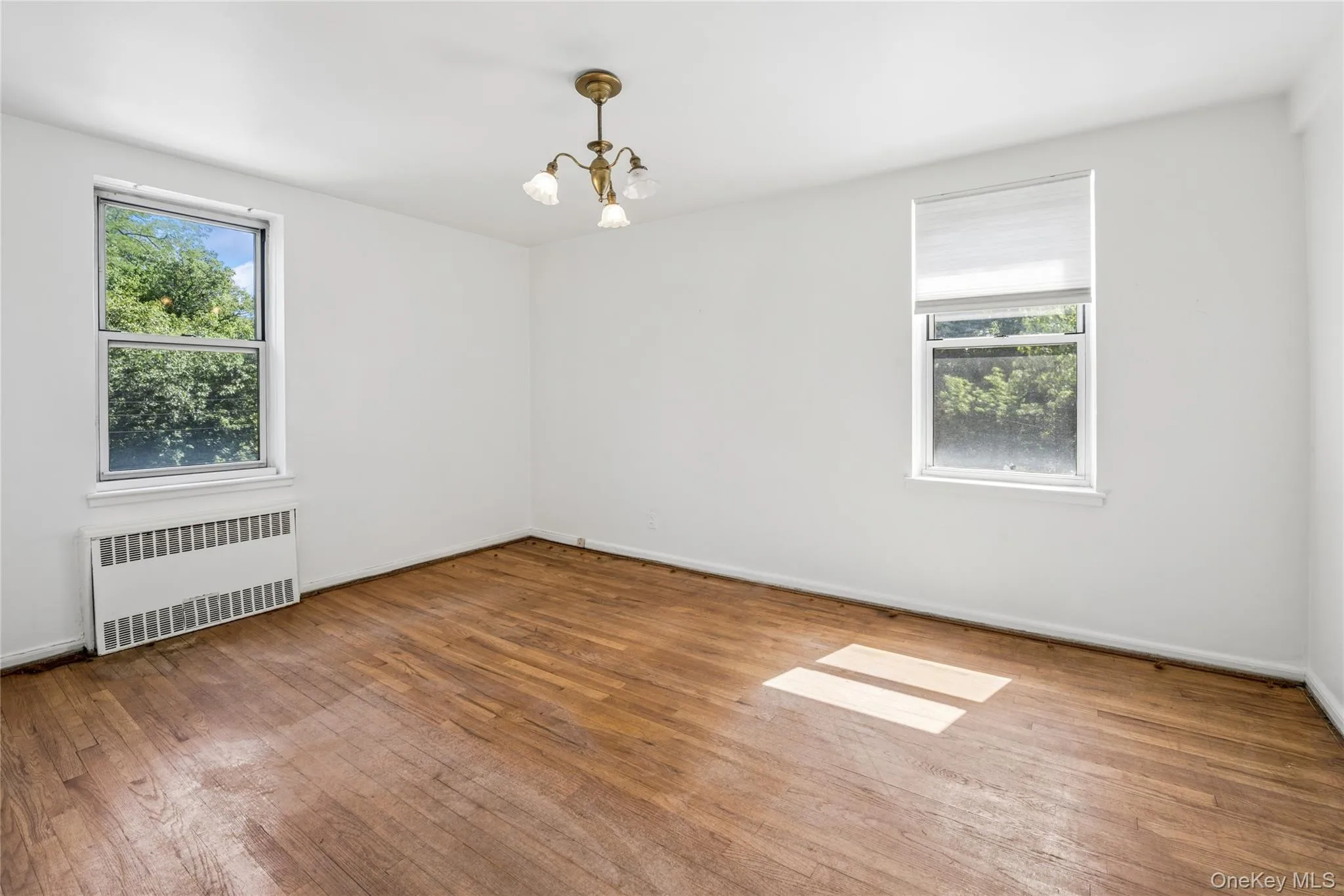 247 Parkview Avenue, Yonkers, NY, 2 Bedrooms Bedrooms, 4 Rooms Rooms,1 BathroomBathrooms,Residential,For Rent,Parkview,0,1033744 247 Parkview Avenue, Yonkers, NY, 2 Bedrooms Bedrooms, 4 Rooms Rooms,1 BathroomBathrooms,Residential,For Rent,Parkview,0,1033744