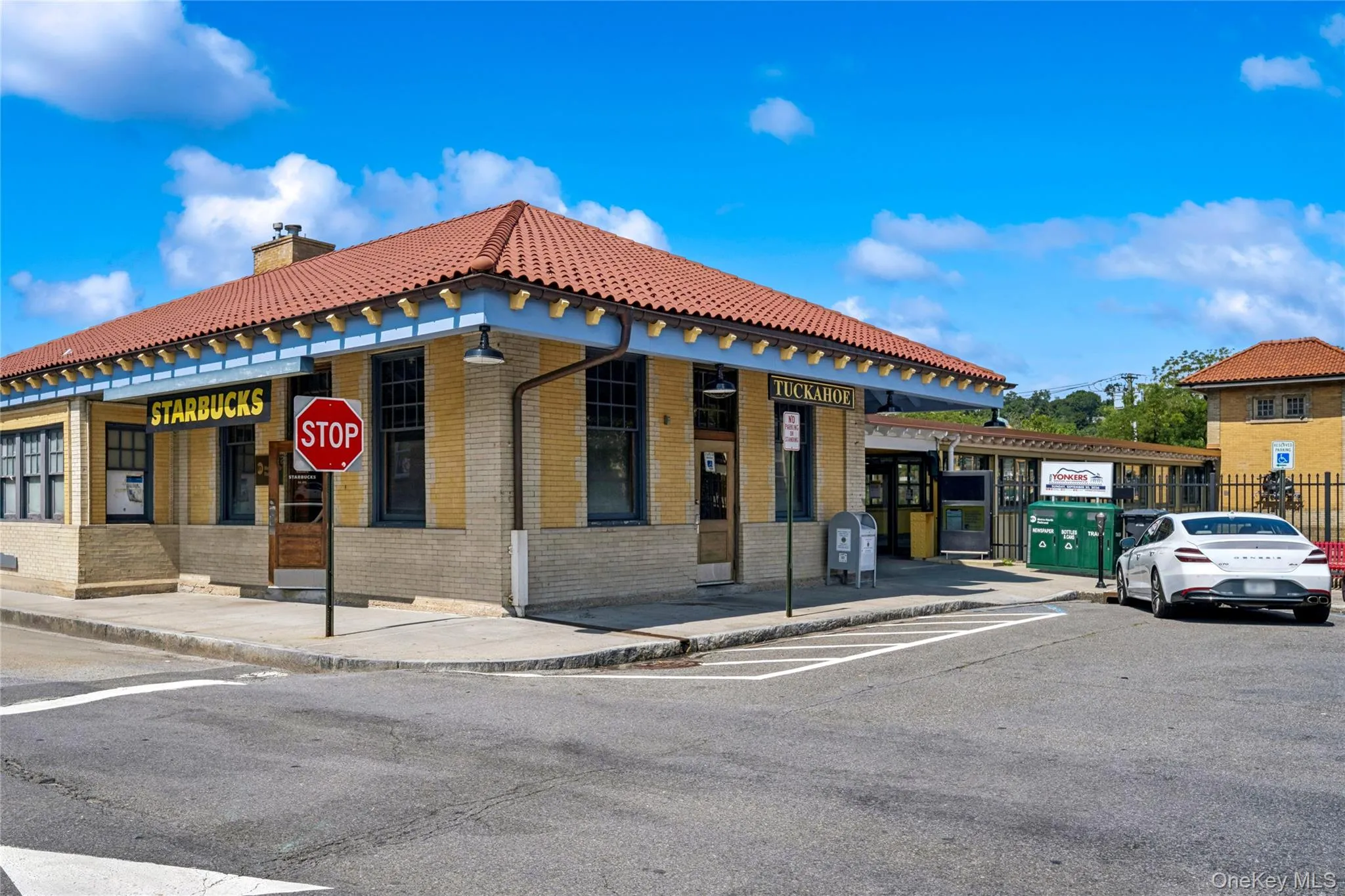 The Tuckahoe train station is 5-8 minutes away! The Tuckahoe train station is 5-8 minutes away!