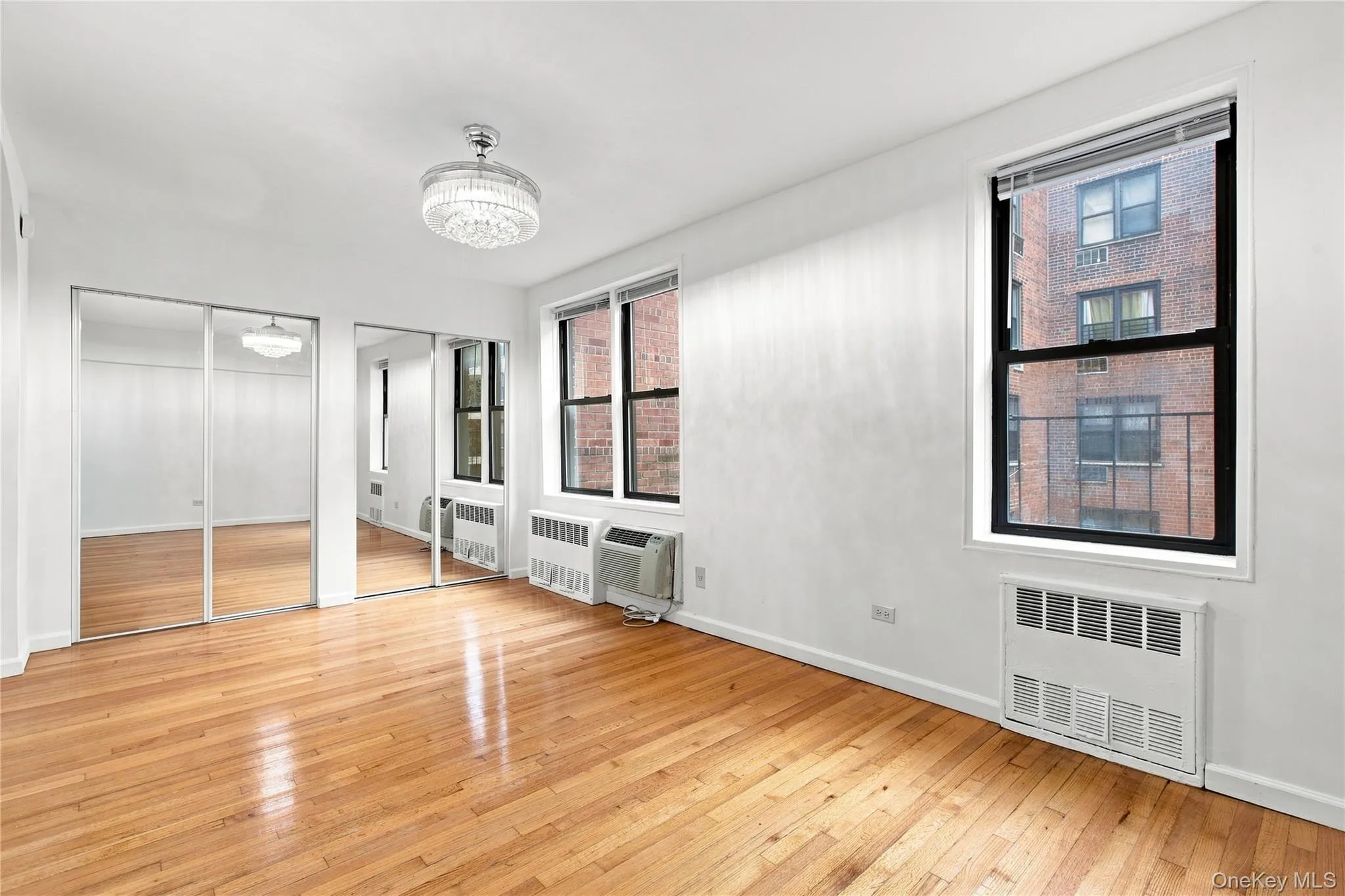 665 Thwaites Place, New York, NY, 3 Rooms Rooms,1 BathroomBathrooms,Residential,For Rent,Thwaites,0,1033753 665 Thwaites Place, New York, NY, 3 Rooms Rooms,1 BathroomBathrooms,Residential,For Rent,Thwaites,0,1033753