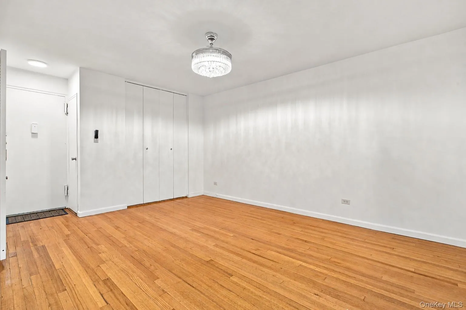 665 Thwaites Place, New York, NY, 3 Rooms Rooms,1 BathroomBathrooms,Residential,For Rent,Thwaites,0,1033753 665 Thwaites Place, New York, NY, 3 Rooms Rooms,1 BathroomBathrooms,Residential,For Rent,Thwaites,0,1033753