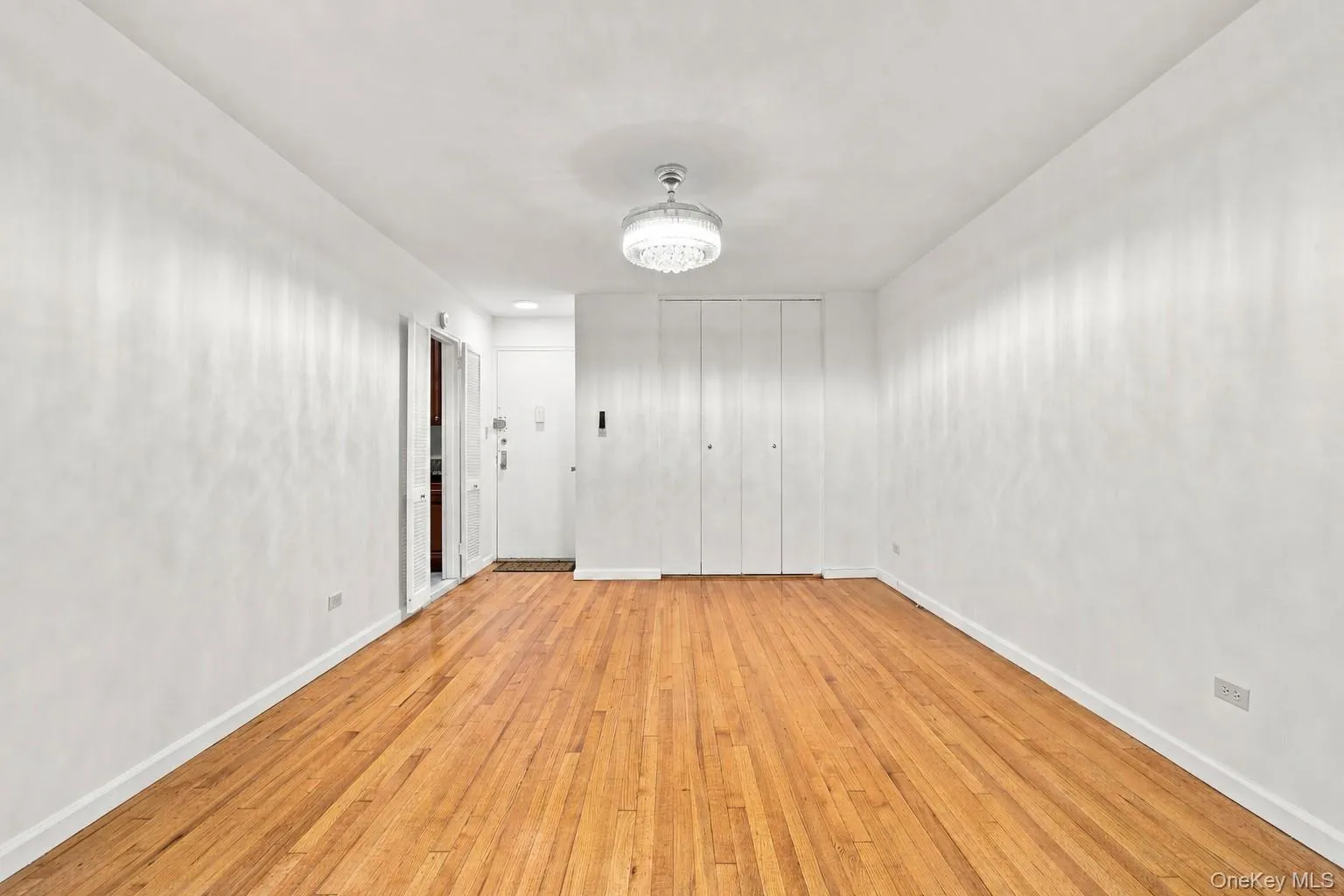 665 Thwaites Place, New York, NY, 3 Rooms Rooms,1 BathroomBathrooms,Residential,For Rent,Thwaites,0,1033753 665 Thwaites Place, New York, NY, 3 Rooms Rooms,1 BathroomBathrooms,Residential,For Rent,Thwaites,0,1033753