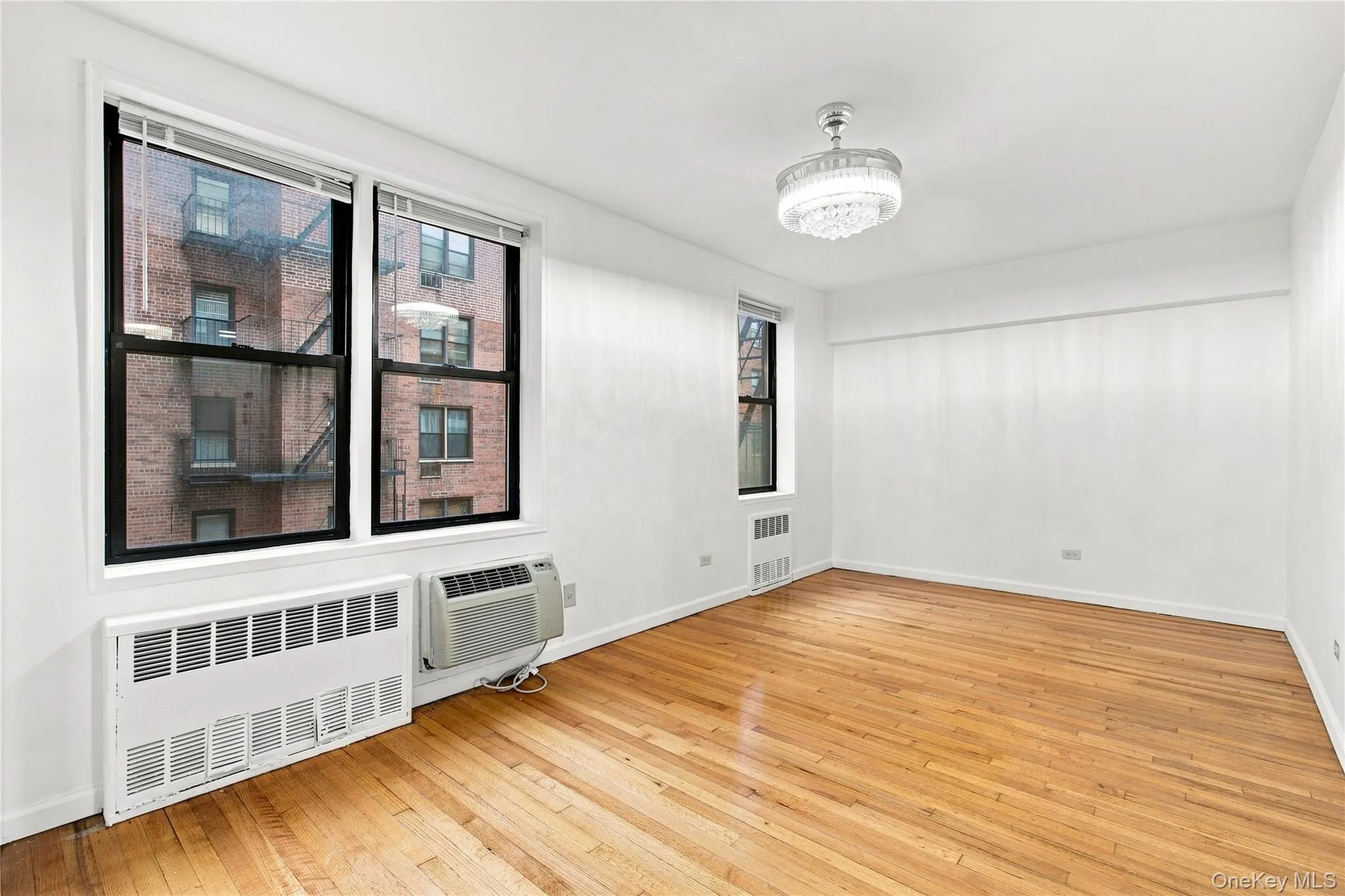 665 Thwaites Place, New York, NY, 3 Rooms Rooms,1 BathroomBathrooms,Residential,For Rent,Thwaites,0,1033753 665 Thwaites Place, New York, NY, 3 Rooms Rooms,1 BathroomBathrooms,Residential,For Rent,Thwaites,0,1033753