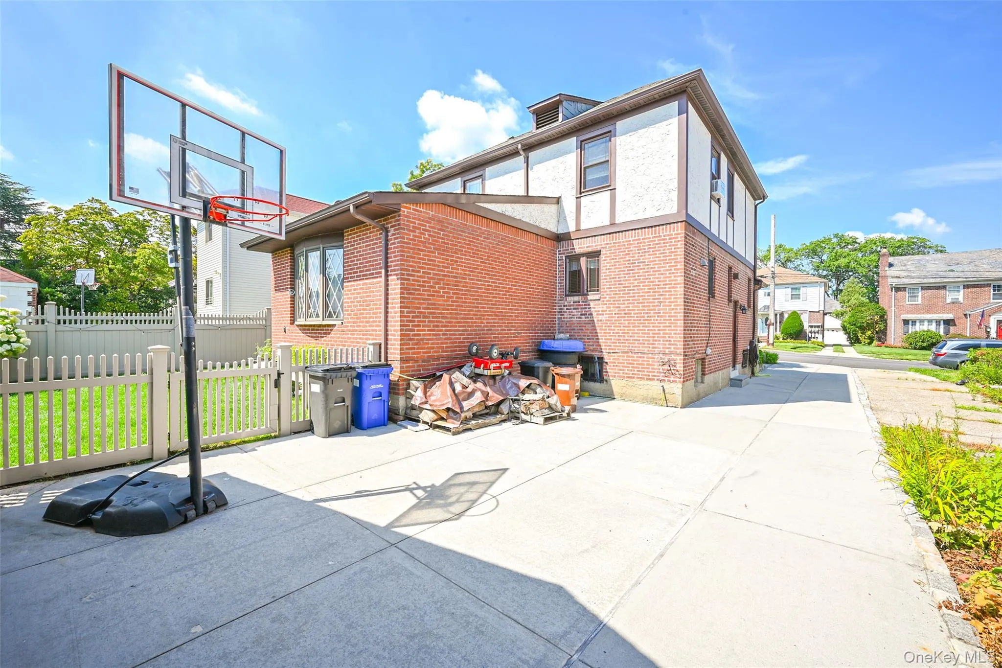 29-33 171st Street, New York, NY, 3 Bedrooms Bedrooms, 10 Rooms Rooms,1 BathroomBathrooms,Residential,For Rent,171st,0,1033757 29-33 171st Street, New York, NY, 3 Bedrooms Bedrooms, 10 Rooms Rooms,1 BathroomBathrooms,Residential,For Rent,171st,0,1033757