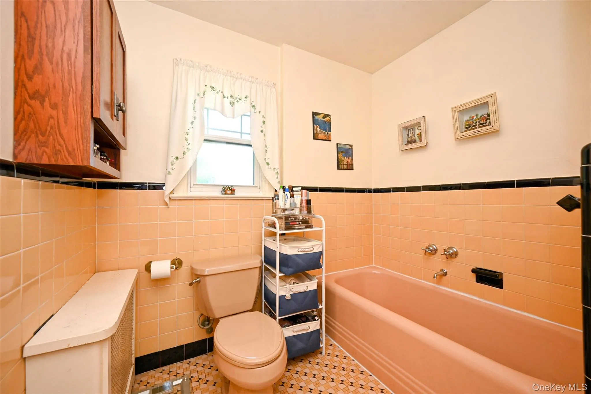 29-33 171st Street, New York, NY, 3 Bedrooms Bedrooms, 10 Rooms Rooms,1 BathroomBathrooms,Residential,For Rent,171st,0,1033757 29-33 171st Street, New York, NY, 3 Bedrooms Bedrooms, 10 Rooms Rooms,1 BathroomBathrooms,Residential,For Rent,171st,0,1033757