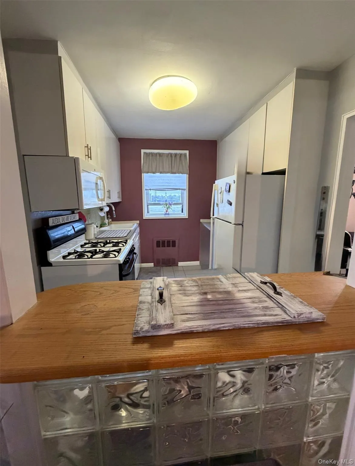 16 Main Street, Hempstead, NY, 2 Bedrooms Bedrooms, 4 Rooms Rooms,1 BathroomBathrooms,Residential,For Rent,Main,0,1033760 16 Main Street, Hempstead, NY, 2 Bedrooms Bedrooms, 4 Rooms Rooms,1 BathroomBathrooms,Residential,For Rent,Main,0,1033760